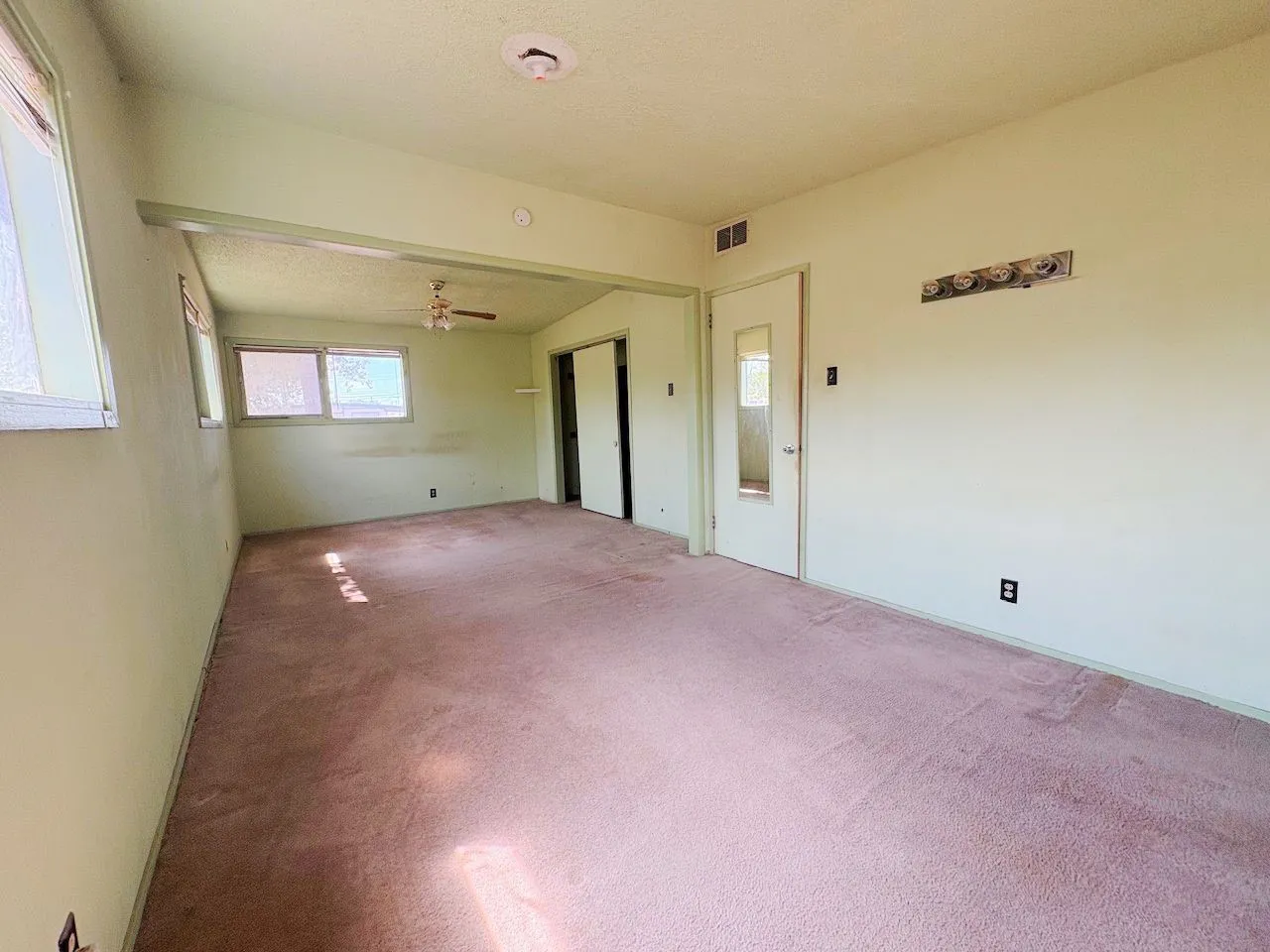 Single Family Residence For Sale in Tom Green County , 2532 A and M Avenue, San Angelo, Texas 76904, 2 Bedroom, 2 Bathroom, Garage spaces, 1,075 Sqft, built in 1957, mls#21397691, Real Estate Agent in San Angelo, Homes For Sale in Tom Green county, Homes For Sale in San Angelo, Realtor in San Angelo Texas, Real Estate Brokerage Independent Realty Texas, Luminita Cordes Realtor