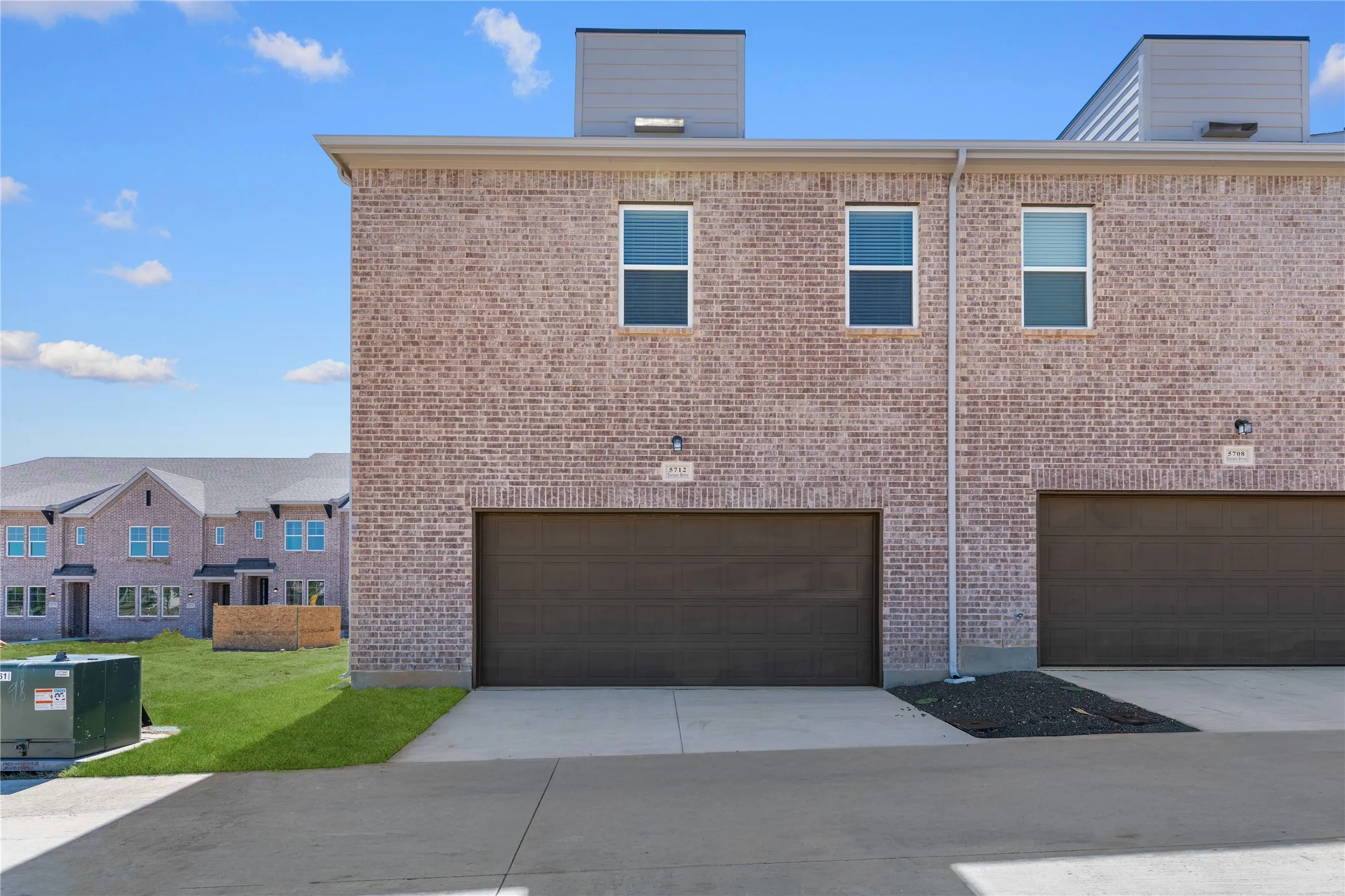 Townhouse For Rent in Tarrant County , 5712 Terrace Drive, Watauga, Texas 76148, 3 Bedroom, 3 Bathroom, 2 Garage spaces, 2,050 Sqft, built in 2026, mls#21399206, Real Estate Agent in Watauga, Homes For Rent in Tarrant county, Homes For Rent in Watauga, Realtor in Watauga Texas, Real Estate Brokerage Independent Realty Texas, Luminita Cordes Realtor
