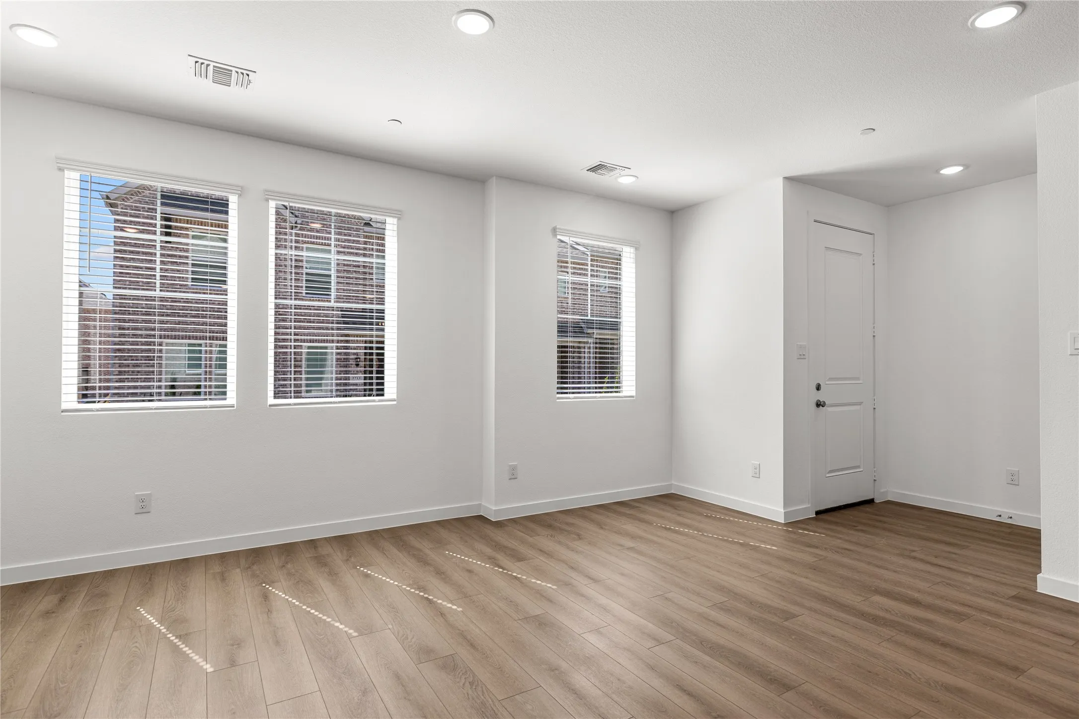 Townhouse For Rent in Tarrant County , 5712 Terrace Drive, Watauga, Texas 76148, 3 Bedroom, 3 Bathroom, 2 Garage spaces, 2,050 Sqft, built in 2026, mls#21399206, Real Estate Agent in Watauga, Homes For Rent in Tarrant county, Homes For Rent in Watauga, Realtor in Watauga Texas, Real Estate Brokerage Independent Realty Texas, Luminita Cordes Realtor