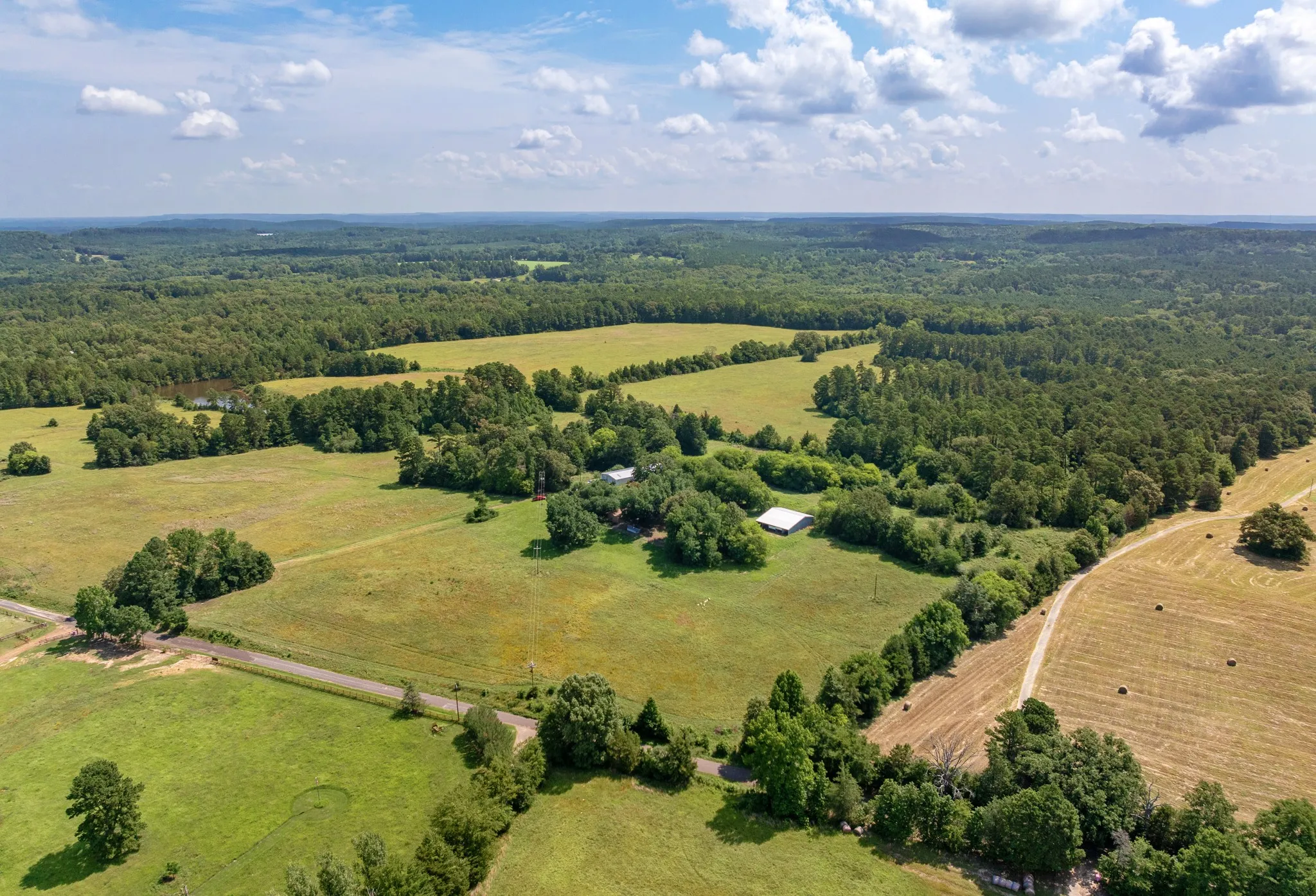 Farm For Sale in Upshur County , 8468 Hydrangea Road, Ore City, Texas 75683, 3 Bedroom, 2 Bathroom, 2 Garage spaces, 1,167 Sqft, built in 1985, mls#21372369, Real Estate Agent in Ore City, Homes For Sale in Upshur county, Homes For Sale in Ore City, Realtor in Ore City Texas, Real Estate Brokerage Independent Realty Texas, Luminita Cordes Realtor