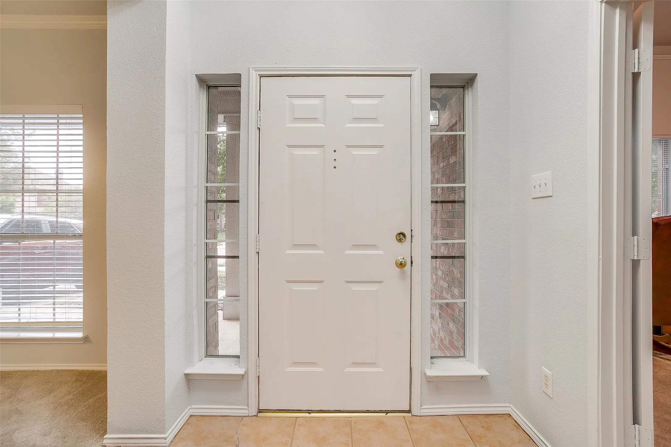 Single Family Residence For Sale in Tarrant County , 2110 Rustic Ridge Drive, Keller, Texas 76248, 4 Bedroom, 3 Bathroom, 2 Garage spaces, 2,378 Sqft, built in 1998, mls#21399144, Real Estate Agent in Keller, Homes For Sale in Tarrant county, Homes For Sale in Keller, Realtor in Keller Texas, Real Estate Brokerage Independent Realty Texas, Luminita Cordes Realtor