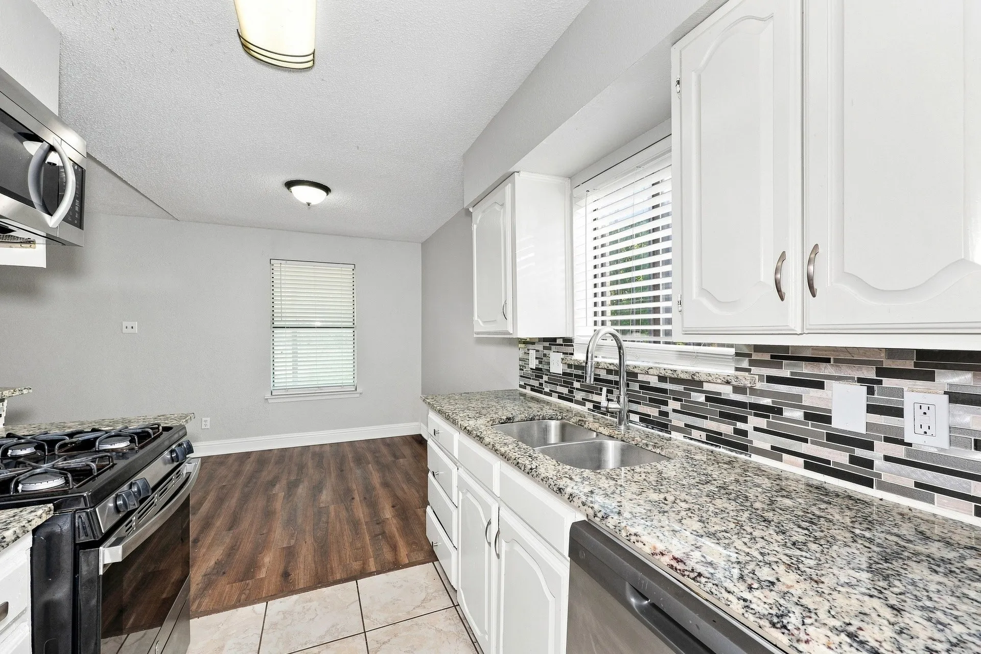 Single Family Residence For Rent in Dallas County , 2616 Alamain Drive, Dallas, Texas 75241, 4 Bedroom, 2 Bathroom, Garage spaces, 1,665 Sqft, built in 1986, mls#21399212, Real Estate Agent in Dallas, Homes For Rent in Dallas county, Homes For Rent in Dallas, Realtor in Dallas Texas, Real Estate Brokerage Independent Realty Texas, Luminita Cordes Realtor