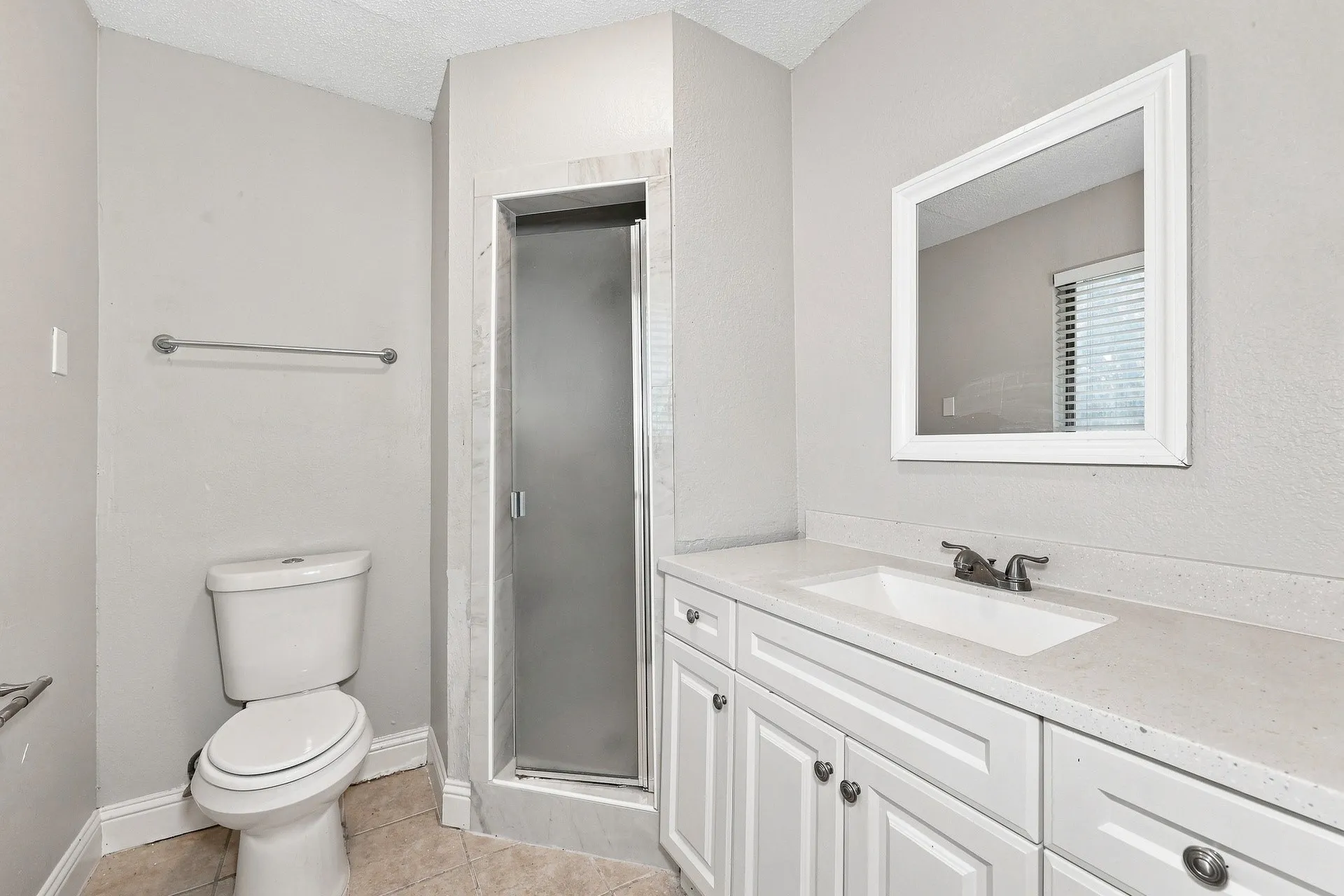 Single Family Residence For Rent in Dallas County , 2616 Alamain Drive, Dallas, Texas 75241, 4 Bedroom, 2 Bathroom, Garage spaces, 1,665 Sqft, built in 1986, mls#21399212, Real Estate Agent in Dallas, Homes For Rent in Dallas county, Homes For Rent in Dallas, Realtor in Dallas Texas, Real Estate Brokerage Independent Realty Texas, Luminita Cordes Realtor