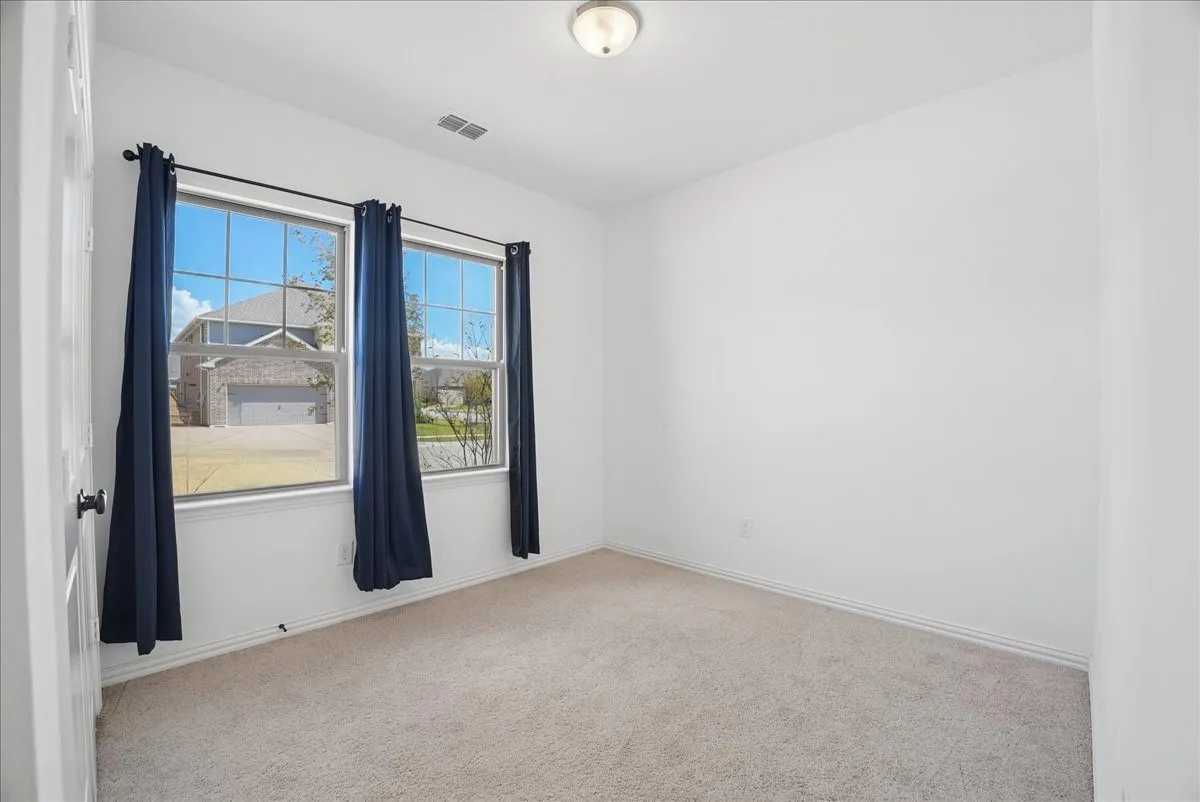 Single Family Residence For Rent in Collin County , 2115 Meadowlark Lane, Melissa, Texas 75454, 4 Bedroom, 3 Bathroom, 2 Garage spaces, 2,264 Sqft, built in 2024, mls#21399179, Real Estate Agent in Melissa, Homes For Rent in Collin county, Homes For Rent in Melissa, Realtor in Melissa Texas, Real Estate Brokerage Independent Realty Texas, Luminita Cordes Realtor