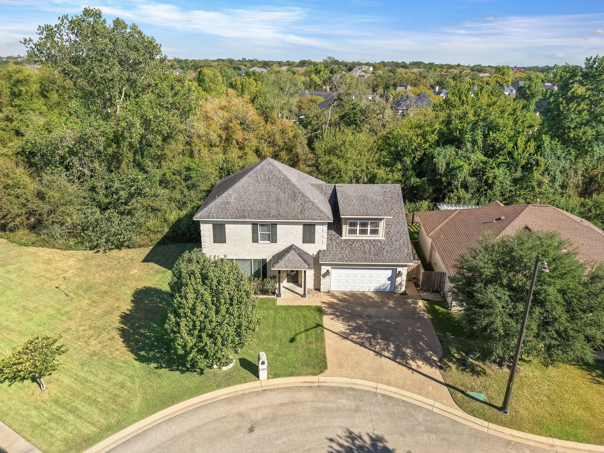 Single Family Residence For Sale in Brazos County , 2307 Carisbrooke Loop, College Station, Texas 77845, 4 Bedroom, 4 Bathroom, 2 Garage spaces, 2,622 Sqft, built in 2012, mls#21398754, Real Estate Agent in College Station, Homes For Sale in Brazos county, Homes For Sale in College Station, Realtor in College Station Texas, Real Estate Brokerage Independent Realty Texas, Luminita Cordes Realtor