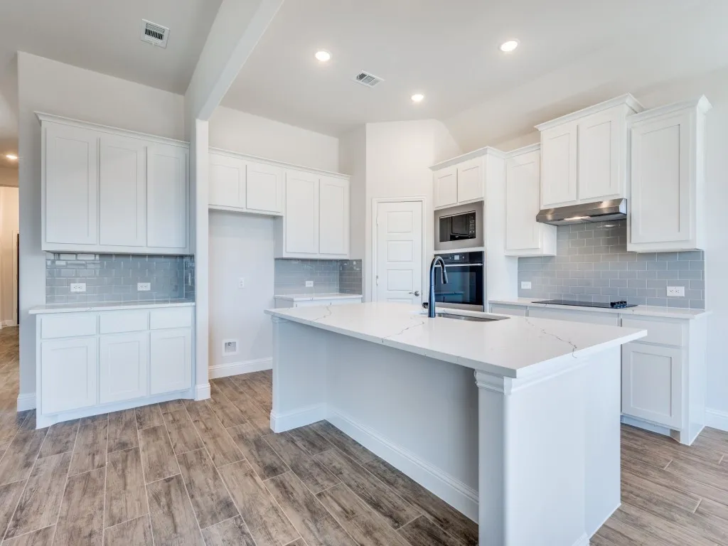 Single Family Residence For Sale in Denton County , 7013 Lilly Lane, Sanger, Texas 76266, 3 Bedroom, 2 Bathroom, 3 Garage spaces, 2,033 Sqft, built in 2026, mls#21399235, Real Estate Agent in Sanger, Homes For Sale in Denton county, Homes For Sale in Sanger, Realtor in Sanger Texas, Real Estate Brokerage Independent Realty Texas, Luminita Cordes Realtor