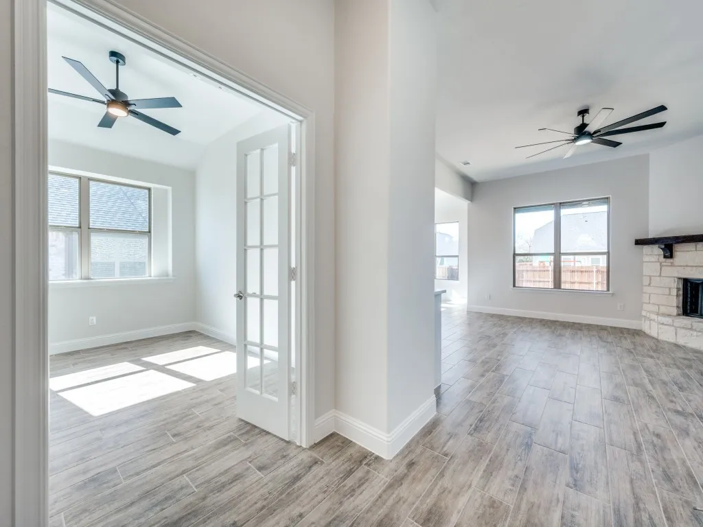 Single Family Residence For Sale in Denton County , 7013 Lilly Lane, Sanger, Texas 76266, 3 Bedroom, 2 Bathroom, 3 Garage spaces, 2,033 Sqft, built in 2026, mls#21399235, Real Estate Agent in Sanger, Homes For Sale in Denton county, Homes For Sale in Sanger, Realtor in Sanger Texas, Real Estate Brokerage Independent Realty Texas, Luminita Cordes Realtor