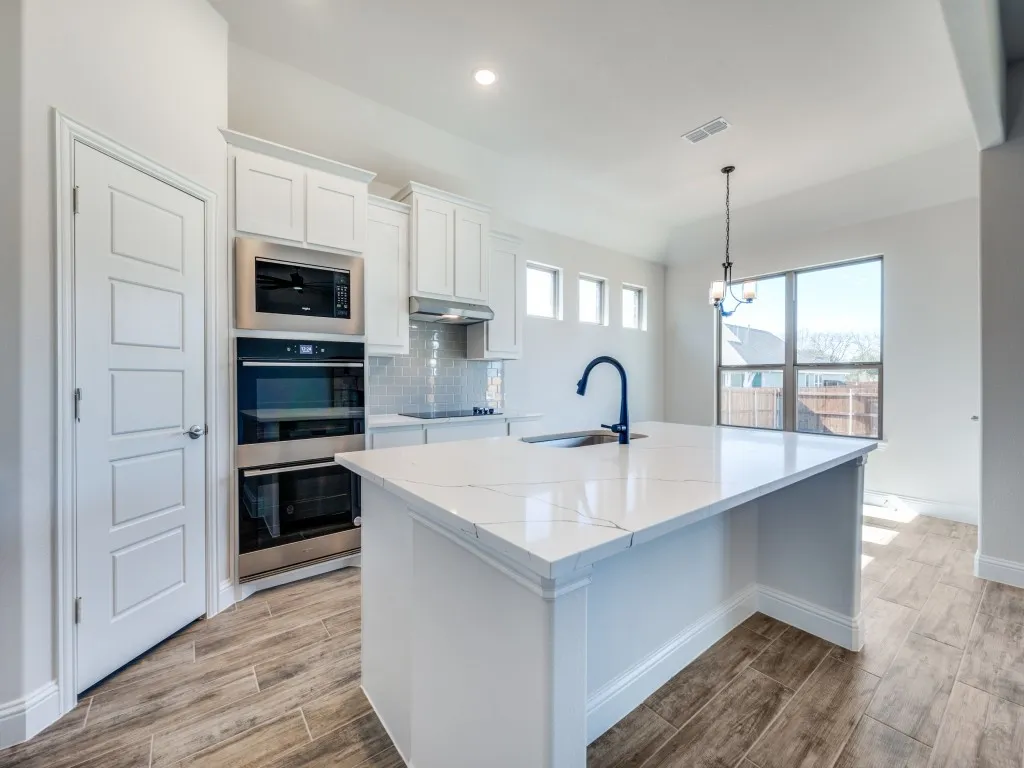 Single Family Residence For Sale in Denton County , 7013 Lilly Lane, Sanger, Texas 76266, 3 Bedroom, 2 Bathroom, 3 Garage spaces, 2,033 Sqft, built in 2026, mls#21399235, Real Estate Agent in Sanger, Homes For Sale in Denton county, Homes For Sale in Sanger, Realtor in Sanger Texas, Real Estate Brokerage Independent Realty Texas, Luminita Cordes Realtor