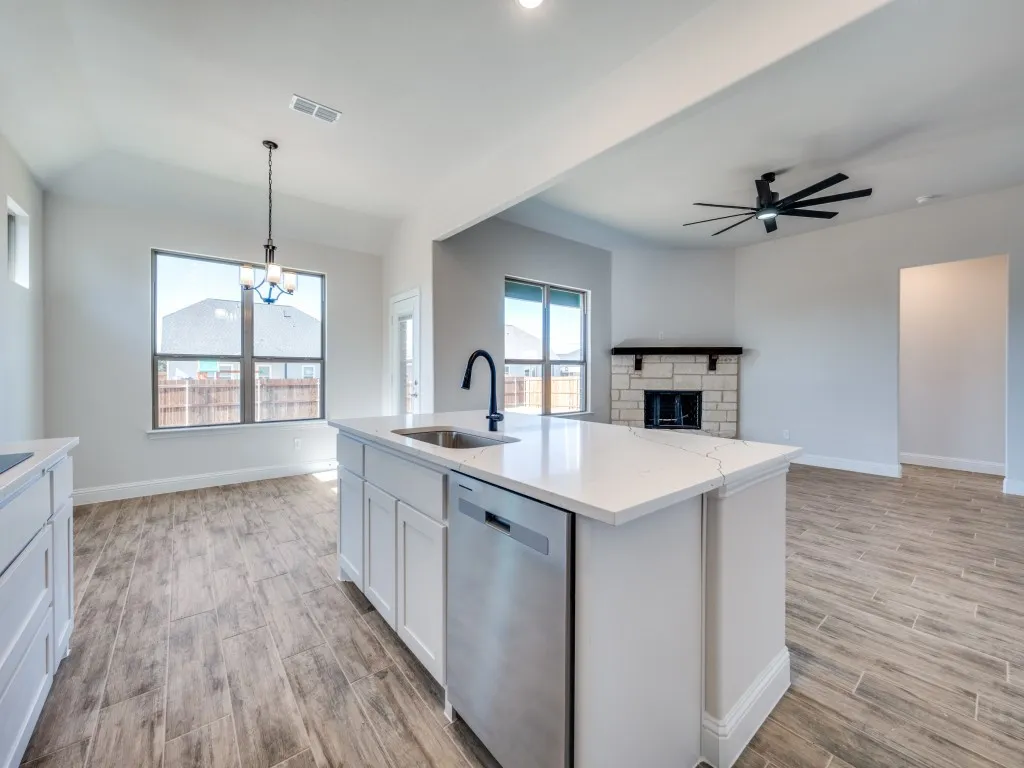 Single Family Residence For Sale in Denton County , 7013 Lilly Lane, Sanger, Texas 76266, 3 Bedroom, 2 Bathroom, 3 Garage spaces, 2,033 Sqft, built in 2026, mls#21399235, Real Estate Agent in Sanger, Homes For Sale in Denton county, Homes For Sale in Sanger, Realtor in Sanger Texas, Real Estate Brokerage Independent Realty Texas, Luminita Cordes Realtor