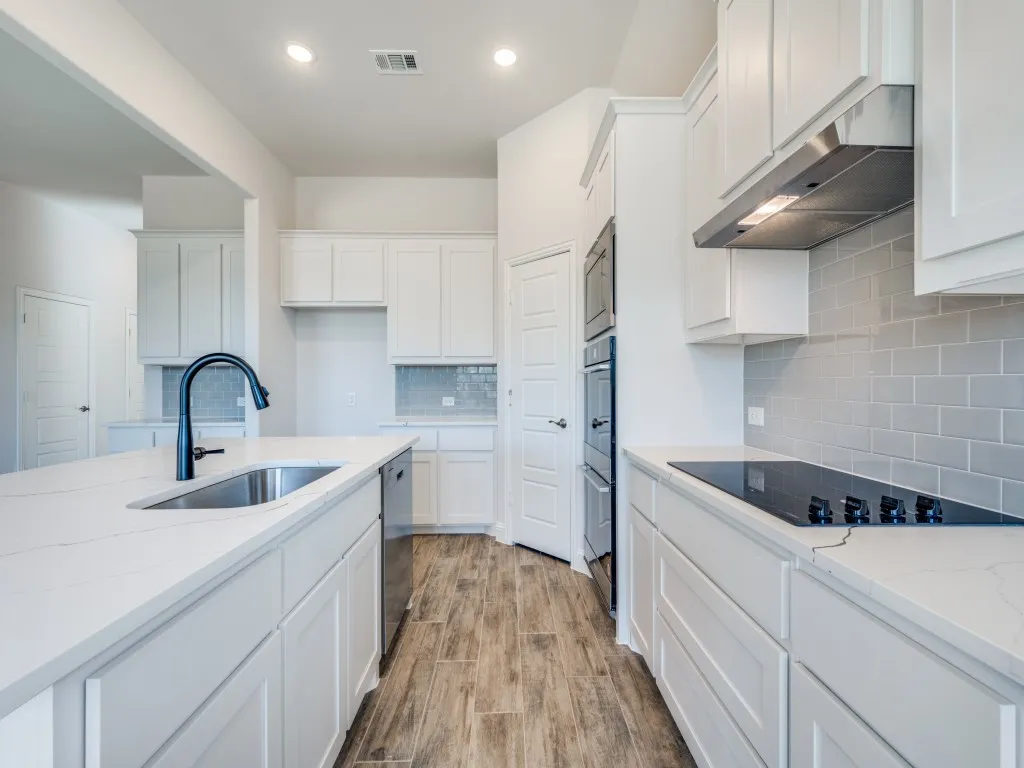 Single Family Residence For Sale in Denton County , 7013 Lilly Lane, Sanger, Texas 76266, 3 Bedroom, 2 Bathroom, 3 Garage spaces, 2,033 Sqft, built in 2026, mls#21399235, Real Estate Agent in Sanger, Homes For Sale in Denton county, Homes For Sale in Sanger, Realtor in Sanger Texas, Real Estate Brokerage Independent Realty Texas, Luminita Cordes Realtor