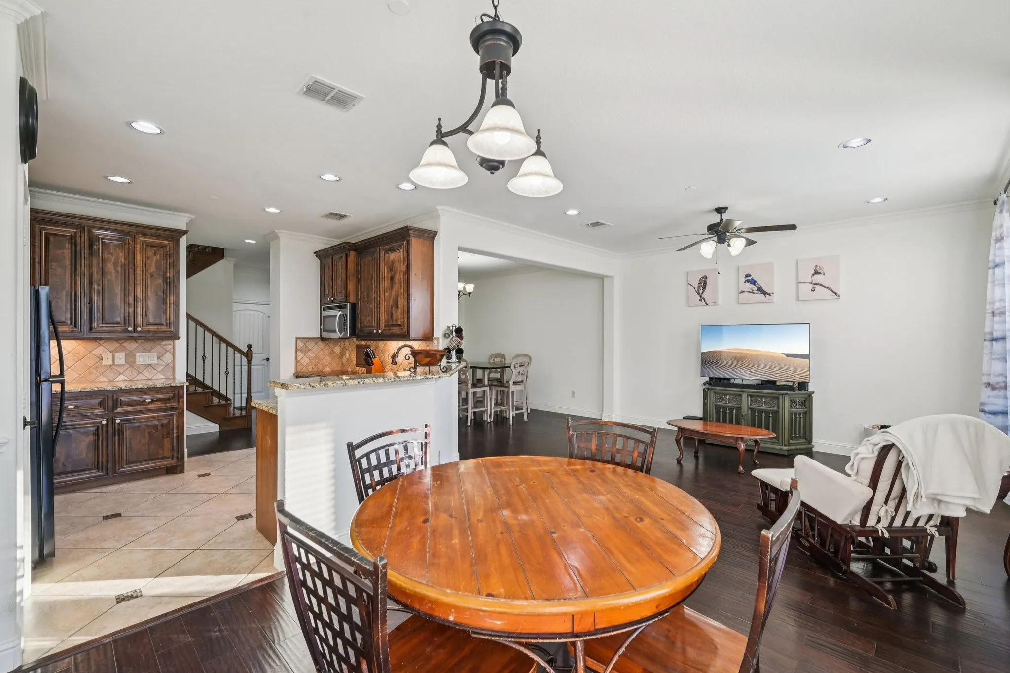 Townhouse For Sale in Collin County , 319 Phoebe, Allen, Texas 75013, 3 Bedroom, 3 Bathroom, 2 Garage spaces, 1,753 Sqft, built in 2012, mls#21399226, Real Estate Agent in Allen, Homes For Sale in Collin county, Homes For Sale in Allen, Realtor in Allen Texas, Real Estate Brokerage Independent Realty Texas, Luminita Cordes Realtor