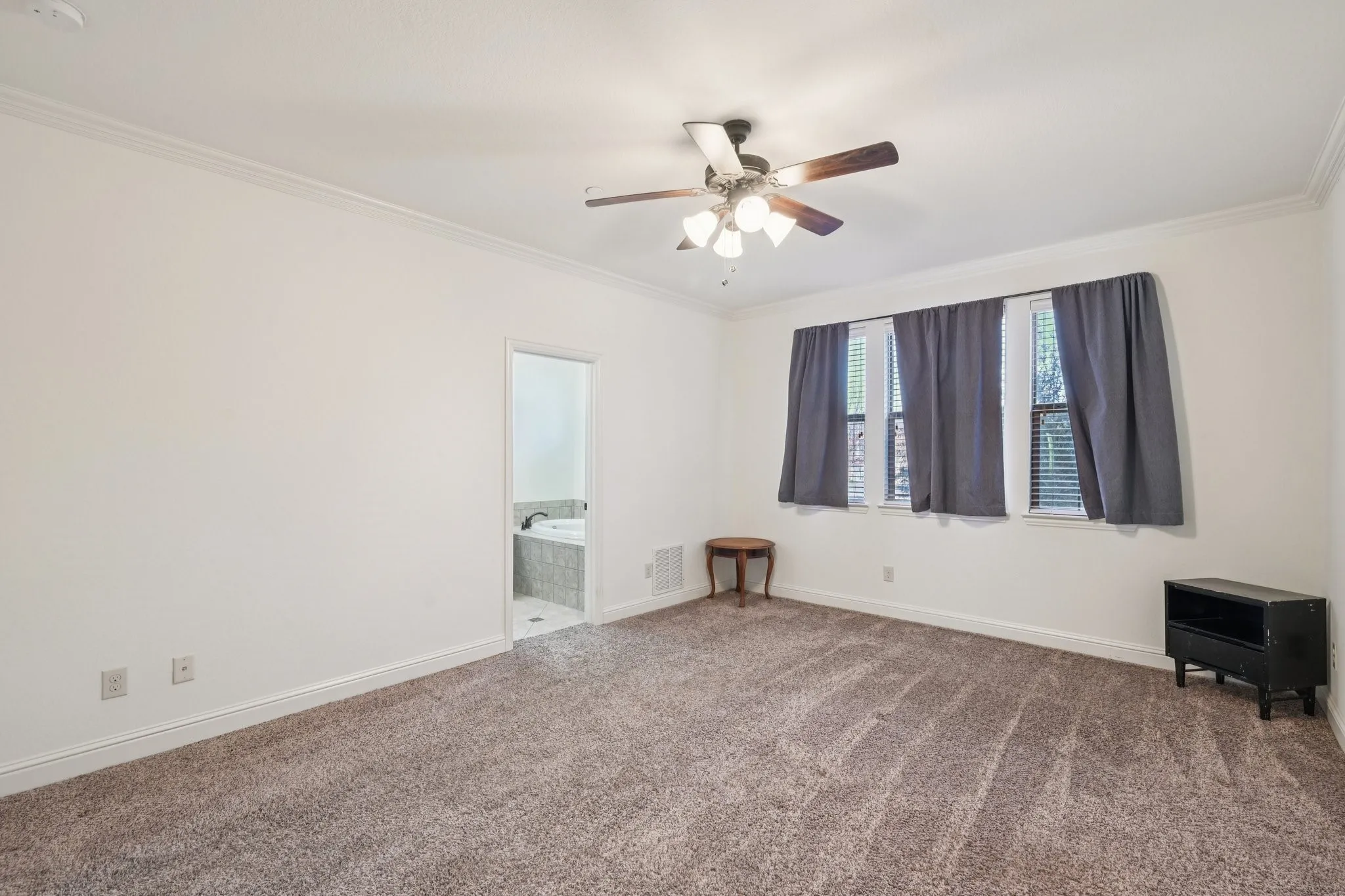 Townhouse For Sale in Collin County , 319 Phoebe, Allen, Texas 75013, 3 Bedroom, 3 Bathroom, 2 Garage spaces, 1,753 Sqft, built in 2012, mls#21399226, Real Estate Agent in Allen, Homes For Sale in Collin county, Homes For Sale in Allen, Realtor in Allen Texas, Real Estate Brokerage Independent Realty Texas, Luminita Cordes Realtor