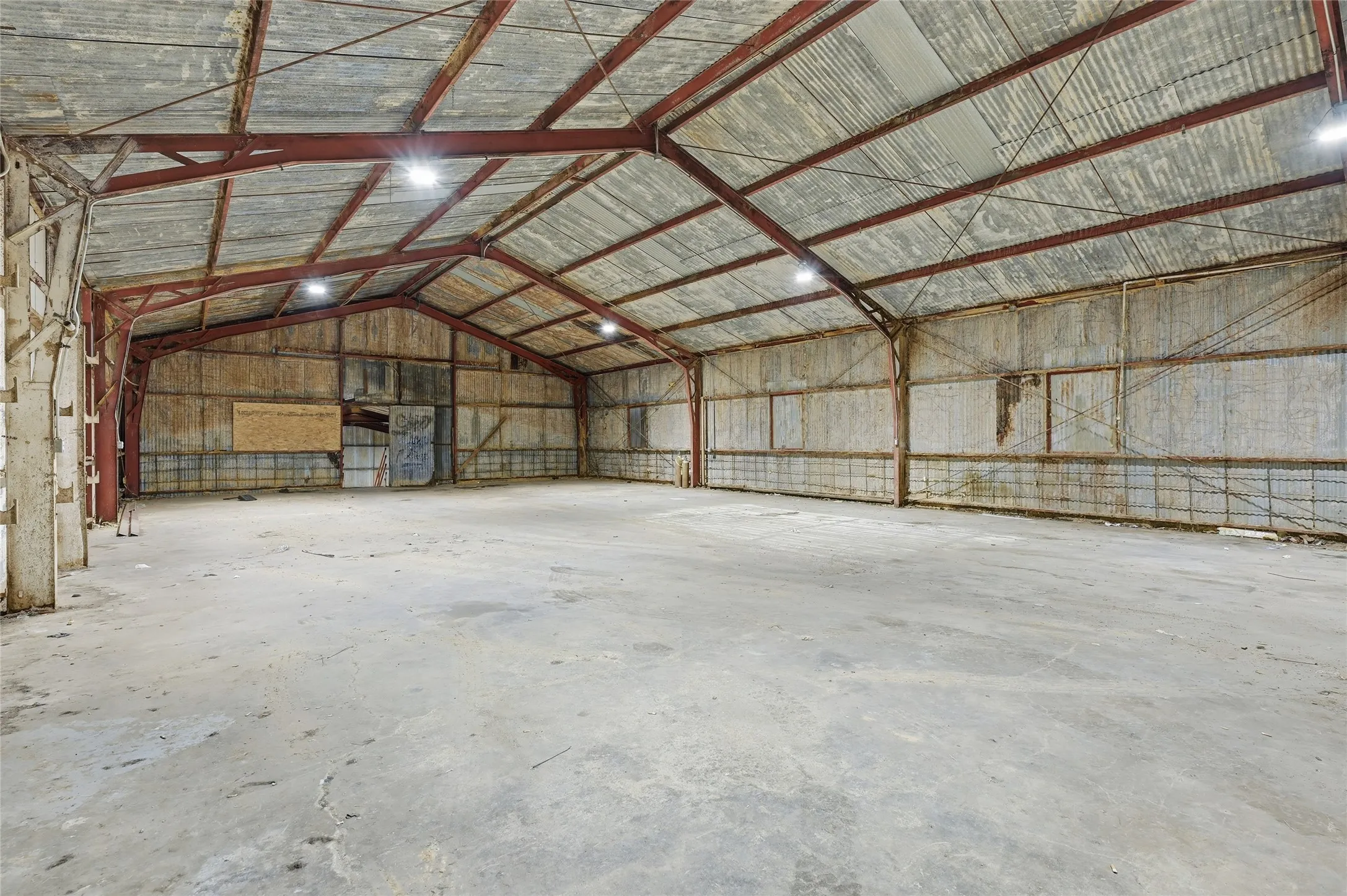 Warehouse For Sale in Grayson County , 5626 Texoma Parkway, Sherman, Texas 75090, 0, 0, Garage spaces, 0 Sqft, built in 1982, mls#21399094, Real Estate Agent in Sherman, Homes For Sale in Grayson county, Homes For Sale in Sherman, Realtor in Sherman Texas, Real Estate Brokerage Independent Realty Texas, Luminita Cordes Realtor