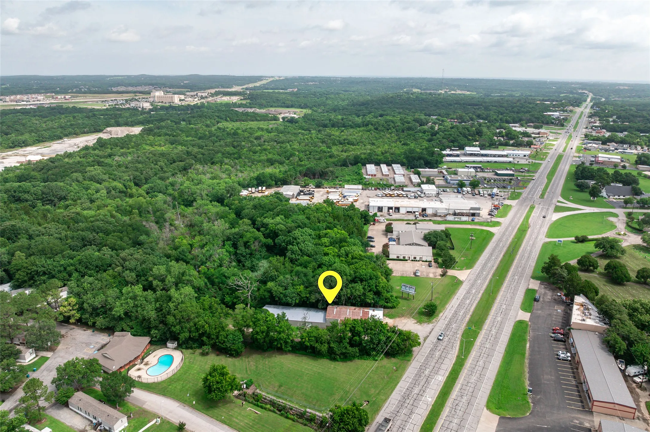 Warehouse For Sale in Grayson County , 5626 Texoma Parkway, Sherman, Texas 75090, 0, 0, Garage spaces, 0 Sqft, built in 1982, mls#21399094, Real Estate Agent in Sherman, Homes For Sale in Grayson county, Homes For Sale in Sherman, Realtor in Sherman Texas, Real Estate Brokerage Independent Realty Texas, Luminita Cordes Realtor