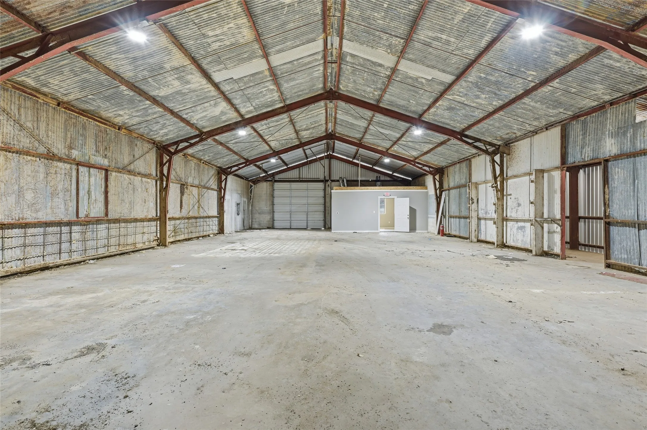 Warehouse For Sale in Grayson County , 5626 Texoma Parkway, Sherman, Texas 75090, 0, 0, Garage spaces, 0 Sqft, built in 1982, mls#21399094, Real Estate Agent in Sherman, Homes For Sale in Grayson county, Homes For Sale in Sherman, Realtor in Sherman Texas, Real Estate Brokerage Independent Realty Texas, Luminita Cordes Realtor
