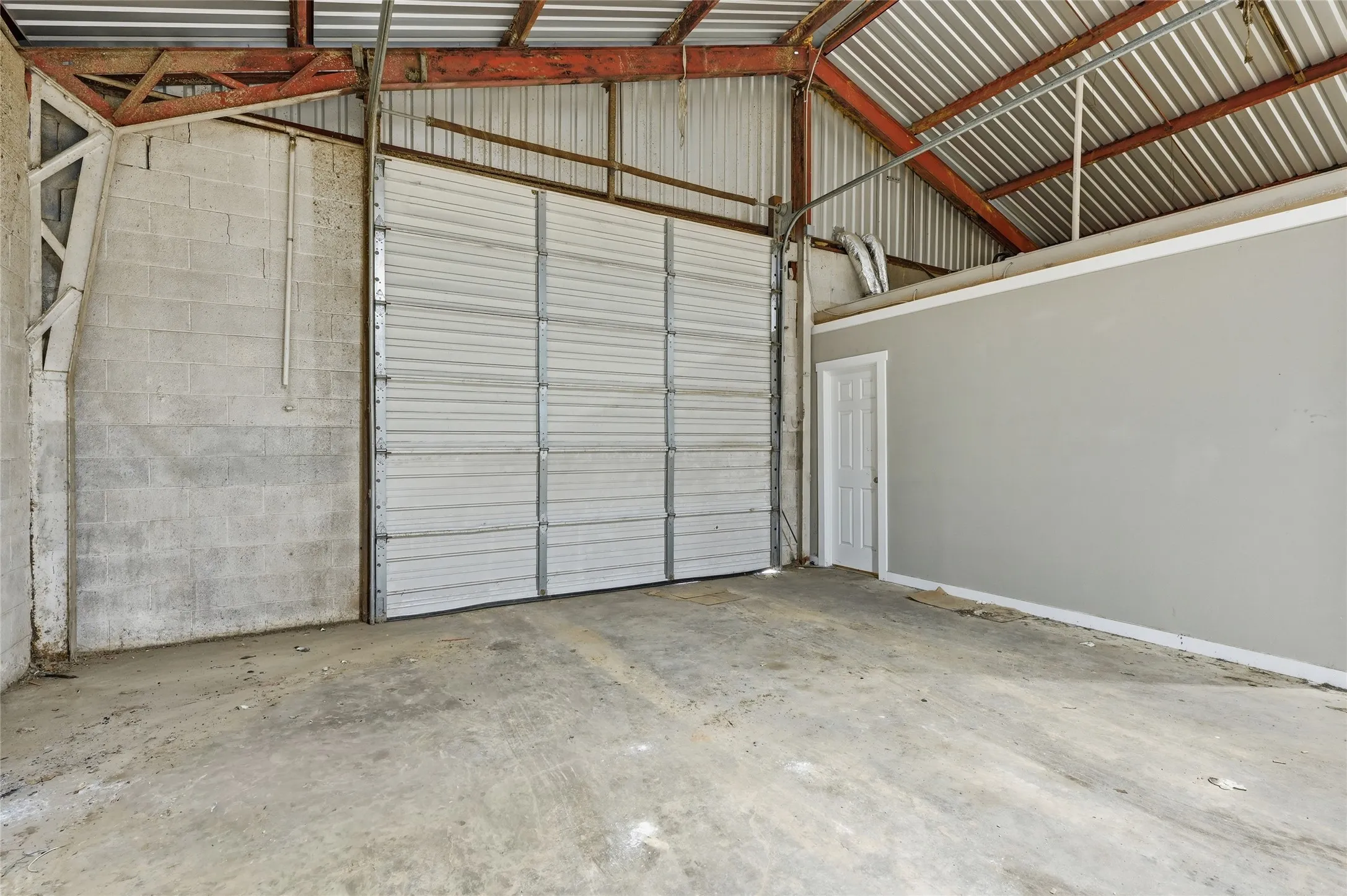 Warehouse For Sale in Grayson County , 5626 Texoma Parkway, Sherman, Texas 75090, 0, 0, Garage spaces, 0 Sqft, built in 1982, mls#21399094, Real Estate Agent in Sherman, Homes For Sale in Grayson county, Homes For Sale in Sherman, Realtor in Sherman Texas, Real Estate Brokerage Independent Realty Texas, Luminita Cordes Realtor