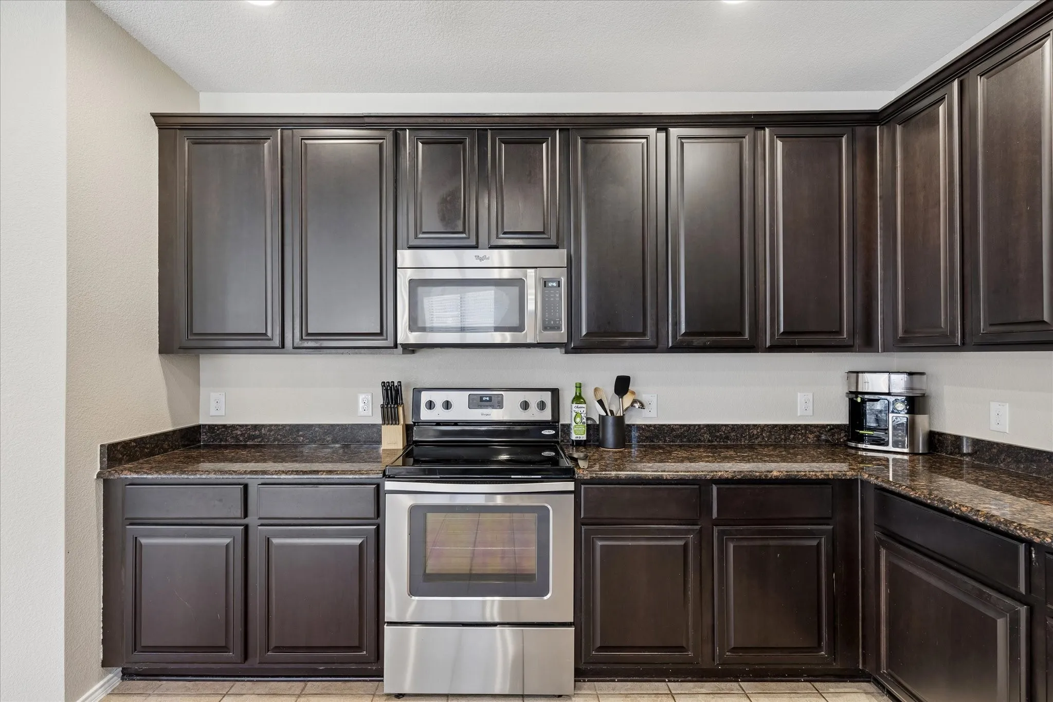 You can imagine the holiday cooking just around the corner!