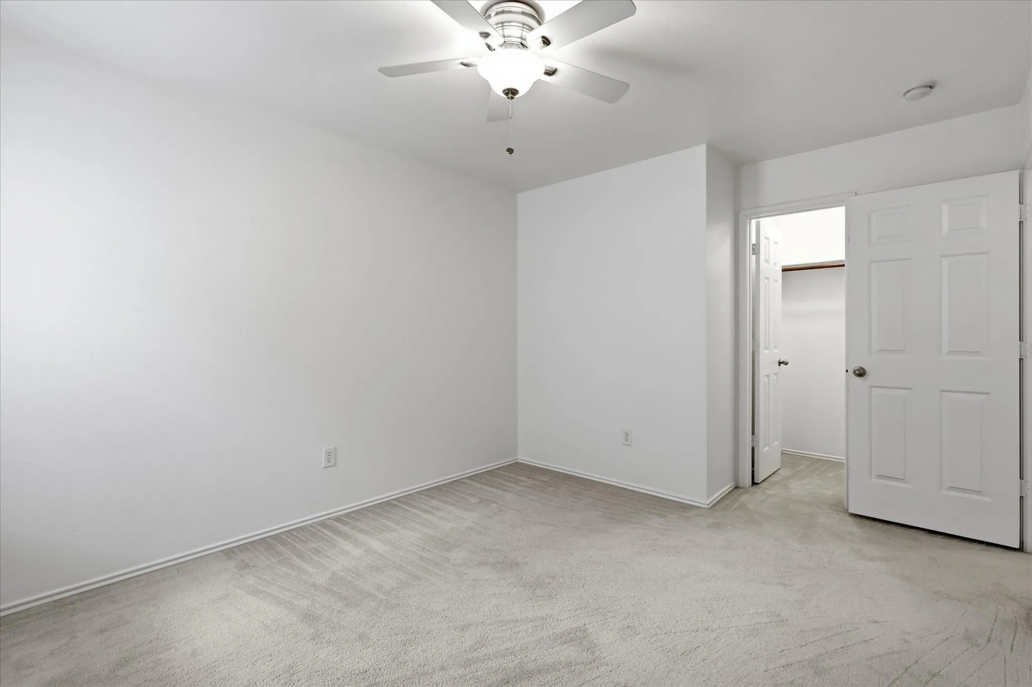 Single Family Residence For Rent in Denton County , 4709 Redbud Drive, Denton, Texas 76208, 4 Bedroom, 2 Bathroom, 2 Garage spaces, 1,738 Sqft, built in 2008, mls#21393856, Real Estate Agent in Denton, Homes For Rent in Denton county, Homes For Rent in Denton, Realtor in Denton Texas, Real Estate Brokerage Independent Realty Texas, Luminita Cordes Realtor