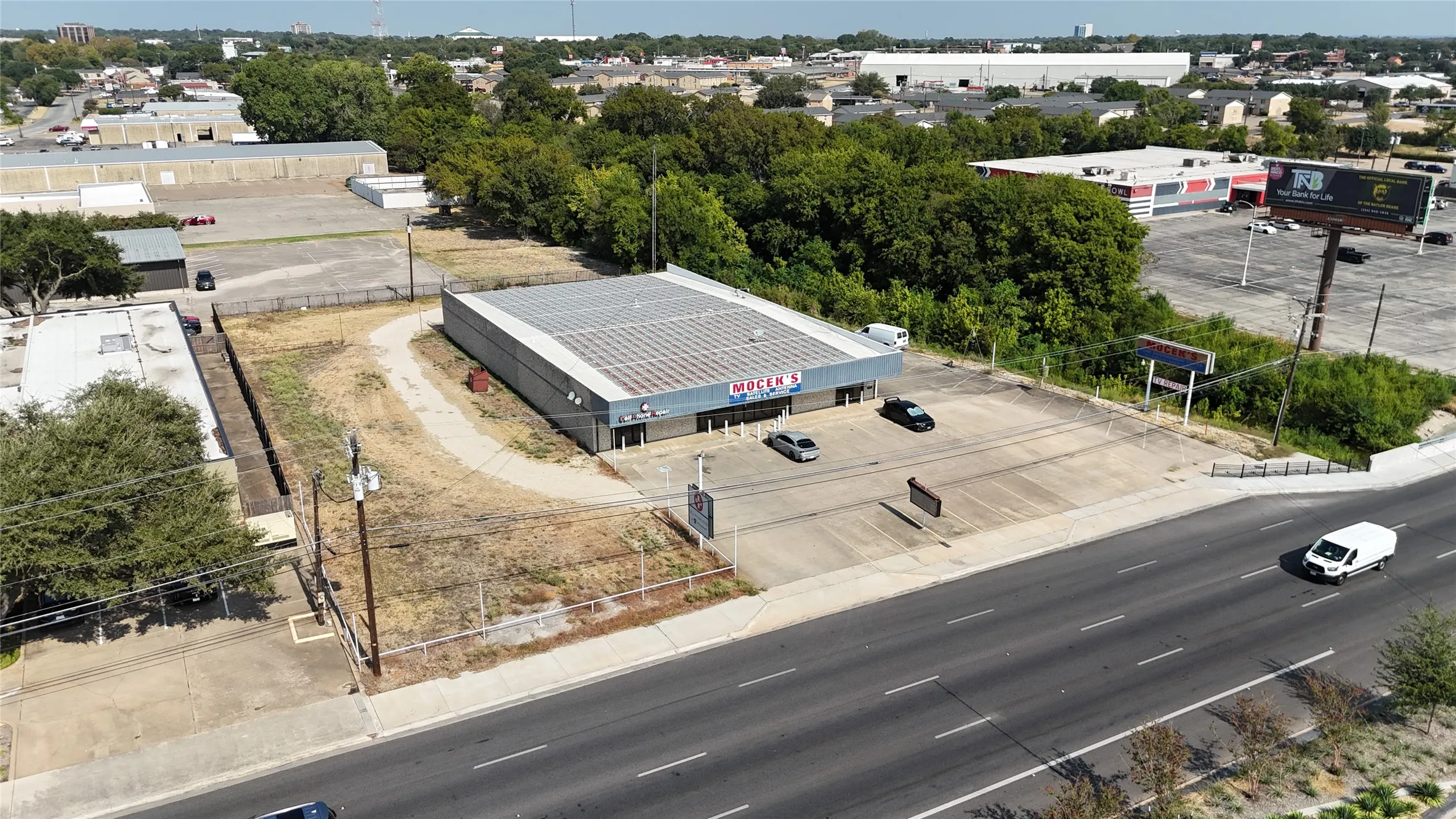 Retail For Sale in Mc Lennan County , 4601 W Waco Drive 4605, Waco, Texas 76710, 0, 0, Garage spaces, 0 Sqft, built in 1981, mls#21398959, Real Estate Agent in Waco, Homes For Sale in Mc Lennan county, Homes For Sale in Waco, Realtor in Waco Texas, Real Estate Brokerage Independent Realty Texas, Luminita Cordes Realtor