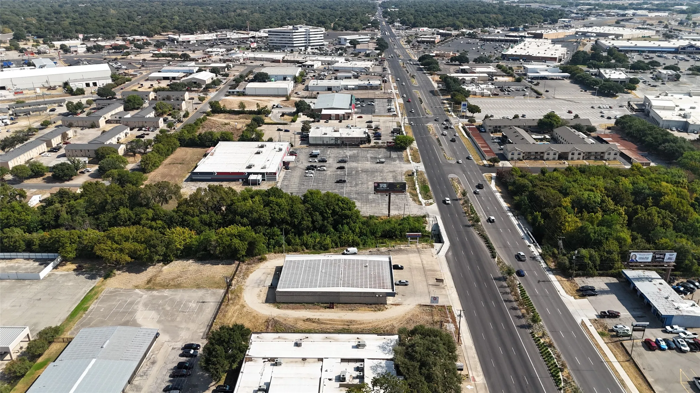 Retail For Sale in Mc Lennan County , 4601 W Waco Drive 4605, Waco, Texas 76710, 0, 0, Garage spaces, 0 Sqft, built in 1981, mls#21398959, Real Estate Agent in Waco, Homes For Sale in Mc Lennan county, Homes For Sale in Waco, Realtor in Waco Texas, Real Estate Brokerage Independent Realty Texas, Luminita Cordes Realtor