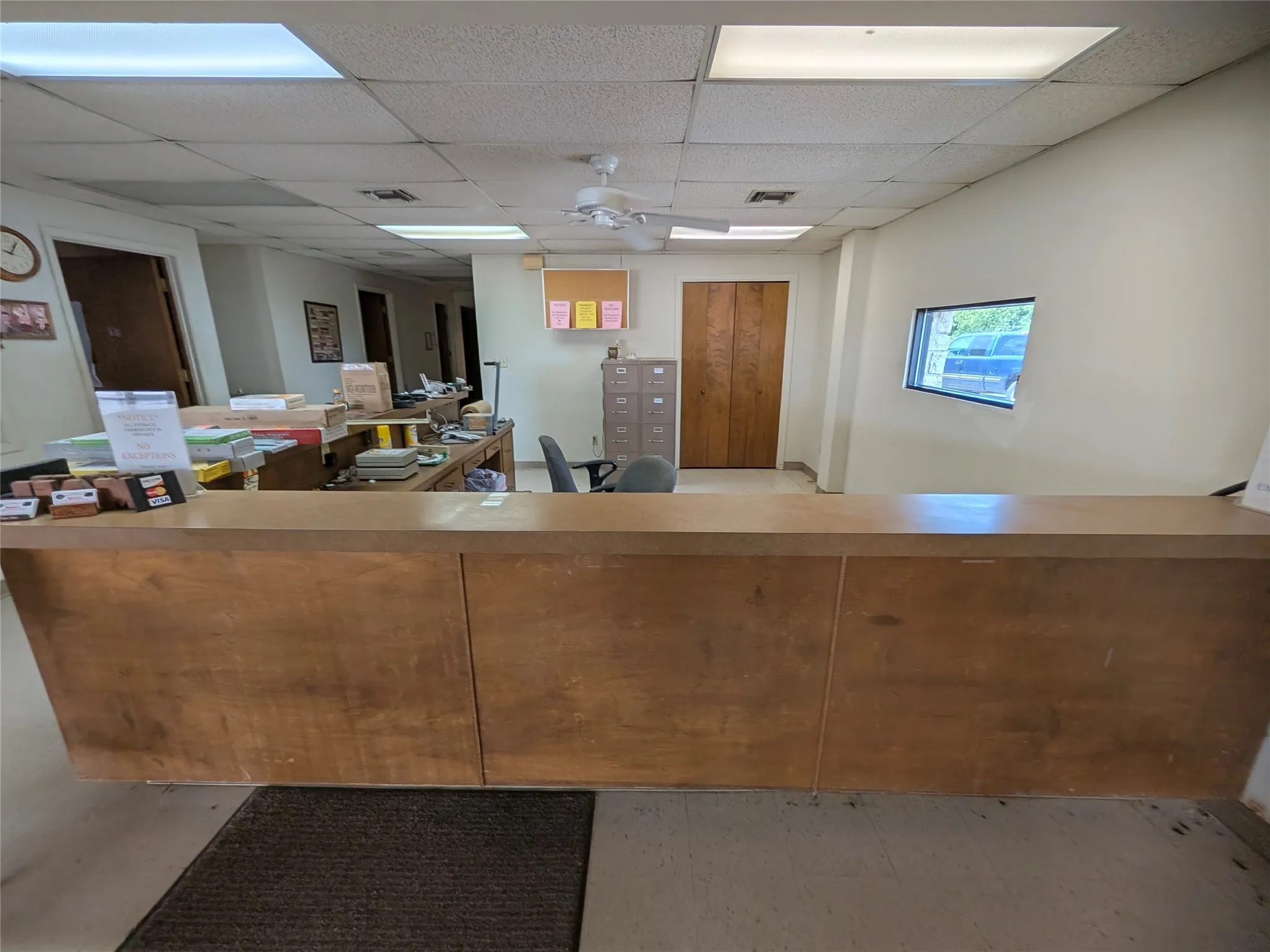Retail For Sale in Mc Lennan County , 4601 W Waco Drive 4605, Waco, Texas 76710, 0, 0, Garage spaces, 0 Sqft, built in 1981, mls#21398959, Real Estate Agent in Waco, Homes For Sale in Mc Lennan county, Homes For Sale in Waco, Realtor in Waco Texas, Real Estate Brokerage Independent Realty Texas, Luminita Cordes Realtor