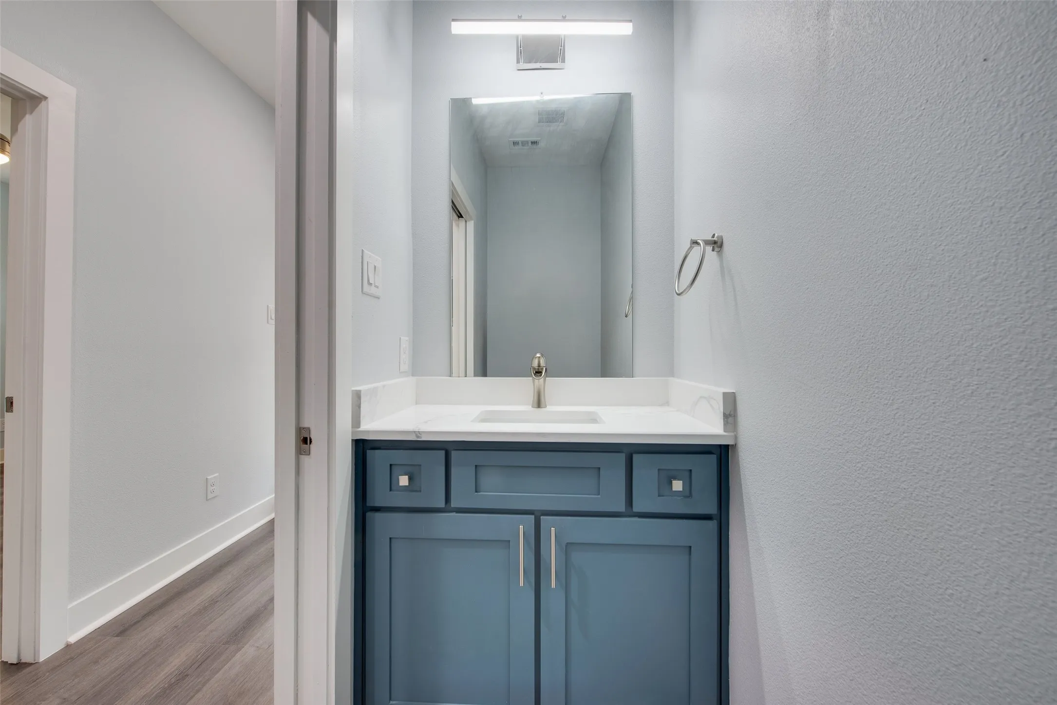 Single Family Residence For Sale in Johnson County , 810 Euclid Street, Cleburne, Texas 76033, 4 Bedroom, 4 Bathroom, 6 Garage spaces, 2,423 Sqft, built in 2025, mls#21399270, Real Estate Agent in Cleburne, Homes For Sale in Johnson county, Homes For Sale in Cleburne, Realtor in Cleburne Texas, Real Estate Brokerage Independent Realty Texas, Luminita Cordes Realtor