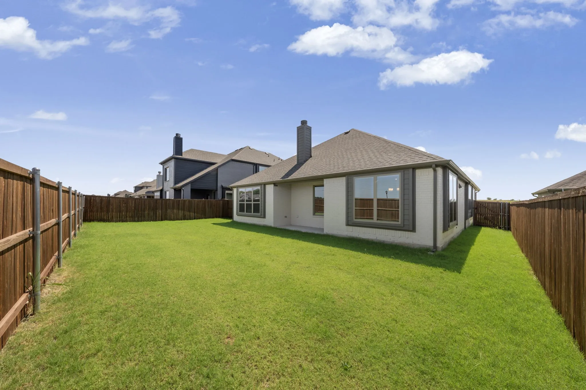 Single Family Residence For Sale in Johnson County , 401 Barnfield Road, Cleburne, Texas 76033, 3 Bedroom, 2 Bathroom, 2 Garage spaces, 1,994 Sqft, built in 2026, mls#21399258, Real Estate Agent in Cleburne, Homes For Sale in Johnson county, Homes For Sale in Cleburne, Realtor in Cleburne Texas, Real Estate Brokerage Independent Realty Texas, Luminita Cordes Realtor