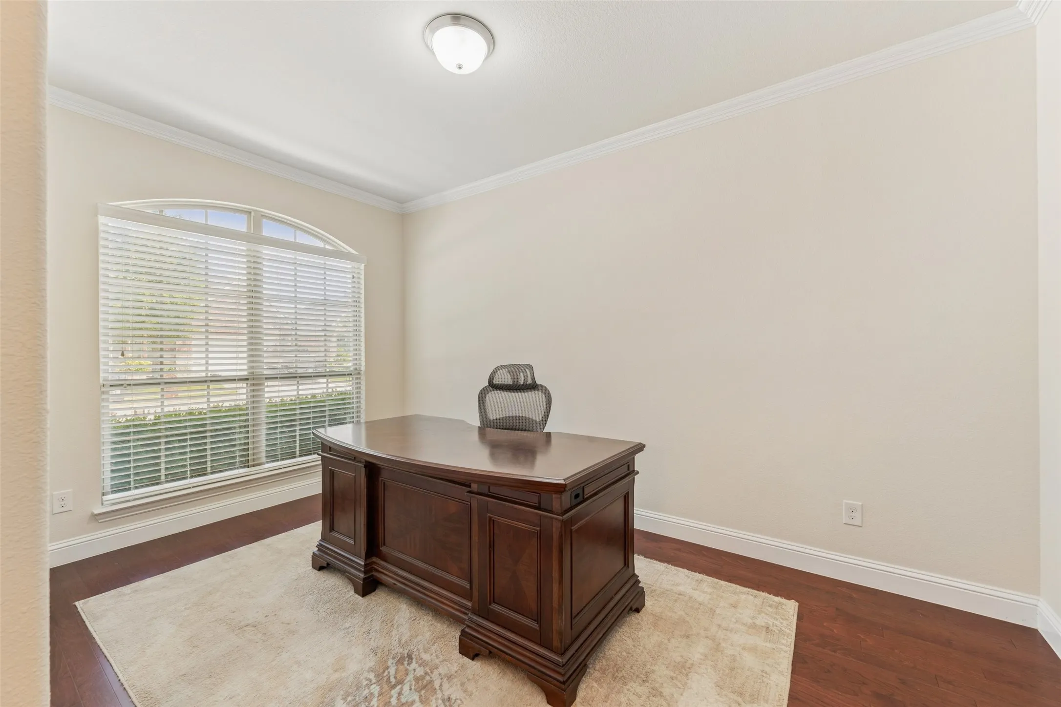Single Family Residence For Rent in Denton County , 1374 Sandhurst Drive, Roanoke, Texas 76262, 4 Bedroom, 3 Bathroom, 2 Garage spaces, 3,073 Sqft, built in 2014, mls#21399132, Real Estate Agent in Roanoke, Homes For Rent in Denton county, Homes For Rent in Roanoke, Realtor in Roanoke Texas, Real Estate Brokerage Independent Realty Texas, Luminita Cordes Realtor