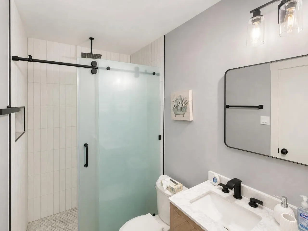 Single Family Residence For Rent in Denton County , 2930 Furneaux Lane, Carrollton, Texas 75007, 3 Bedroom, 3 Bathroom, 2 Garage spaces, 2,111 Sqft, built in 1978, mls#21399262, Real Estate Agent in Carrollton, Homes For Rent in Denton county, Homes For Rent in Carrollton, Realtor in Carrollton Texas, Real Estate Brokerage Independent Realty Texas, Luminita Cordes Realtor