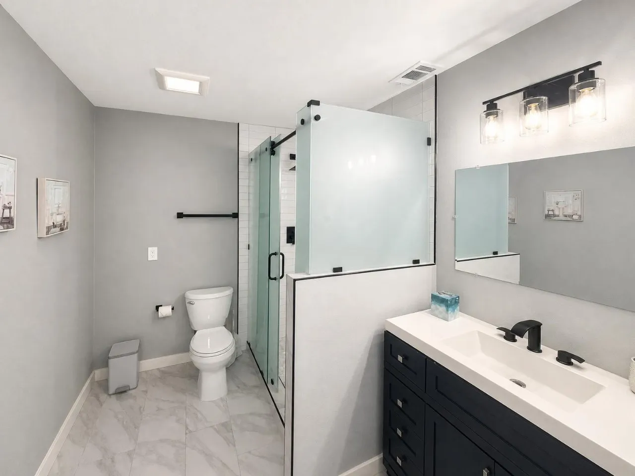 Single Family Residence For Rent in Denton County , 2930 Furneaux Lane, Carrollton, Texas 75007, 3 Bedroom, 3 Bathroom, 2 Garage spaces, 2,111 Sqft, built in 1978, mls#21399262, Real Estate Agent in Carrollton, Homes For Rent in Denton county, Homes For Rent in Carrollton, Realtor in Carrollton Texas, Real Estate Brokerage Independent Realty Texas, Luminita Cordes Realtor
