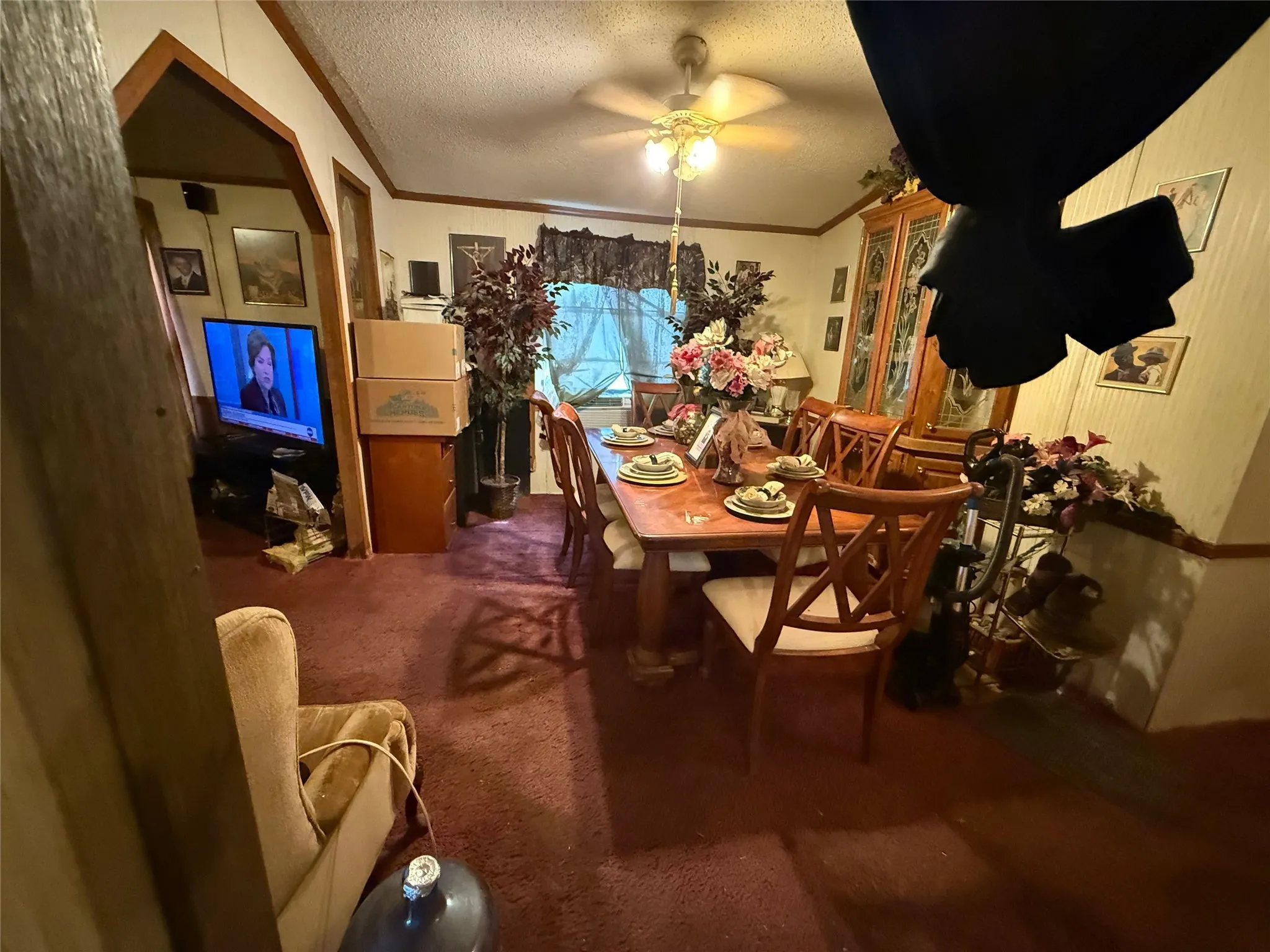 Manufactured Home For Sale in Johnson County , 3921 Applewood Court, Alvarado, Texas 76009, 3 Bedroom, 2 Bathroom, Garage spaces, 1,680 Sqft, built in 1996, mls#21399029, Real Estate Agent in Alvarado, Homes For Sale in Johnson county, Homes For Sale in Alvarado, Realtor in Alvarado Texas, Real Estate Brokerage Independent Realty Texas, Luminita Cordes Realtor