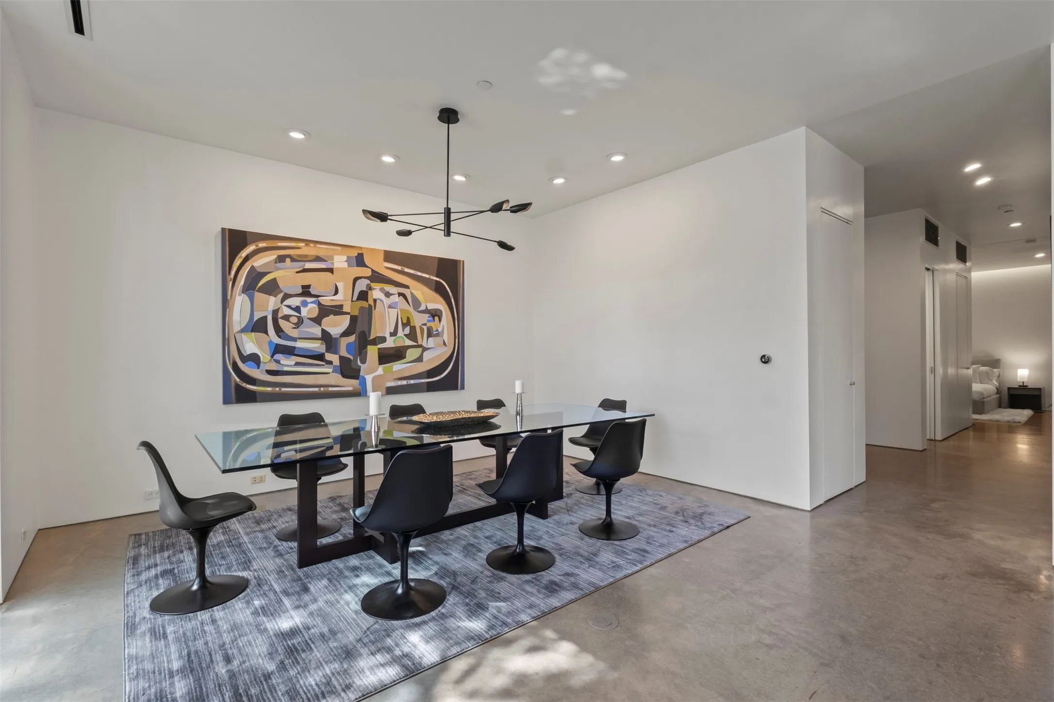 Condominium For Rent in Dallas County , 3740 Holland Avenue 2A, Dallas, Texas 75219, 2 Bedroom, 3 Bathroom, 2 Garage spaces, 2,560 Sqft, built in 2003, mls#21399218, Real Estate Agent in Dallas, Homes For Rent in Dallas county, Homes For Rent in Dallas, Realtor in Dallas Texas, Real Estate Brokerage Independent Realty Texas, Luminita Cordes Realtor