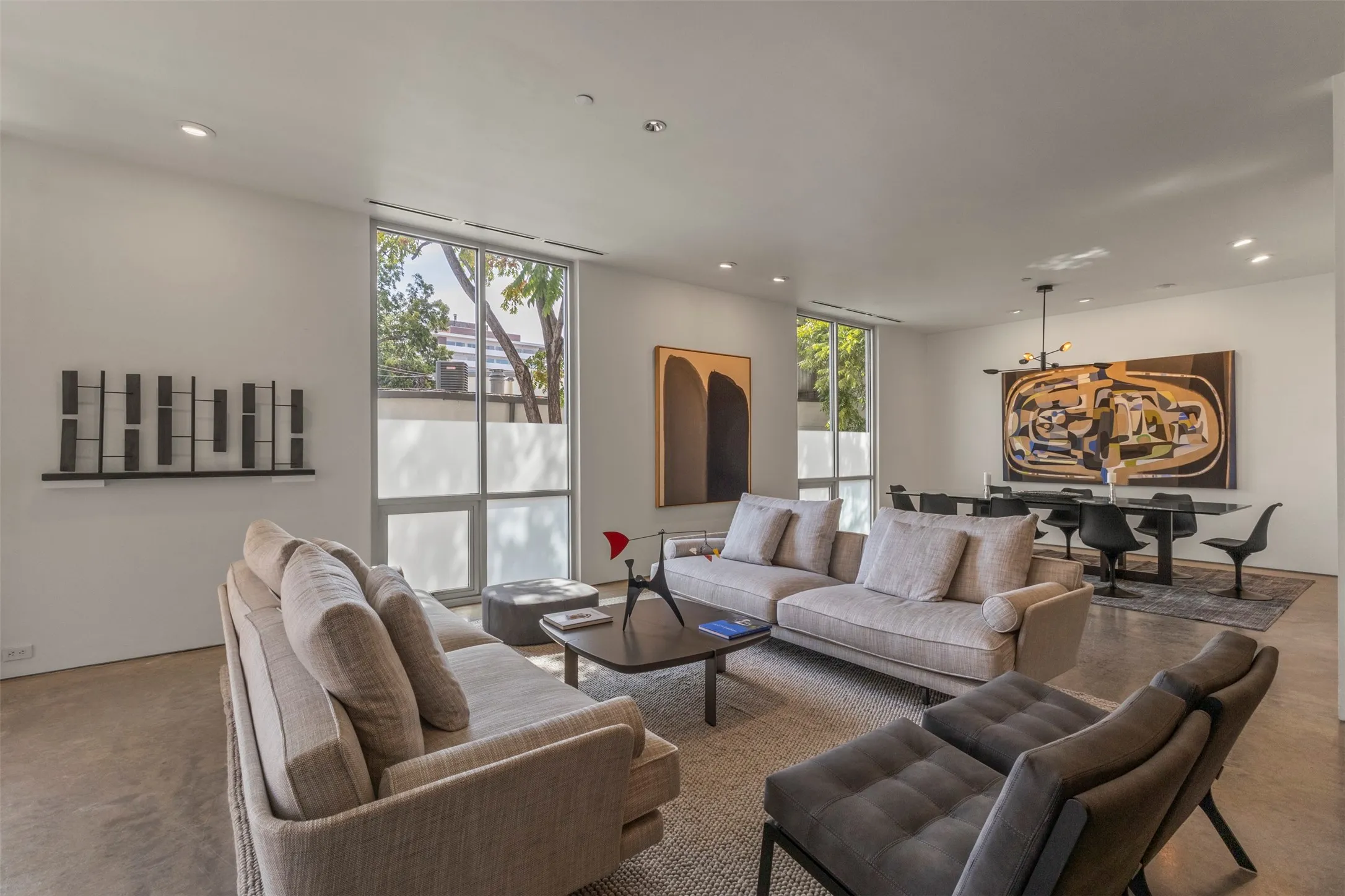 Condominium For Rent in Dallas County , 3740 Holland Avenue 2A, Dallas, Texas 75219, 2 Bedroom, 3 Bathroom, 2 Garage spaces, 2,560 Sqft, built in 2003, mls#21399218, Real Estate Agent in Dallas, Homes For Rent in Dallas county, Homes For Rent in Dallas, Realtor in Dallas Texas, Real Estate Brokerage Independent Realty Texas, Luminita Cordes Realtor