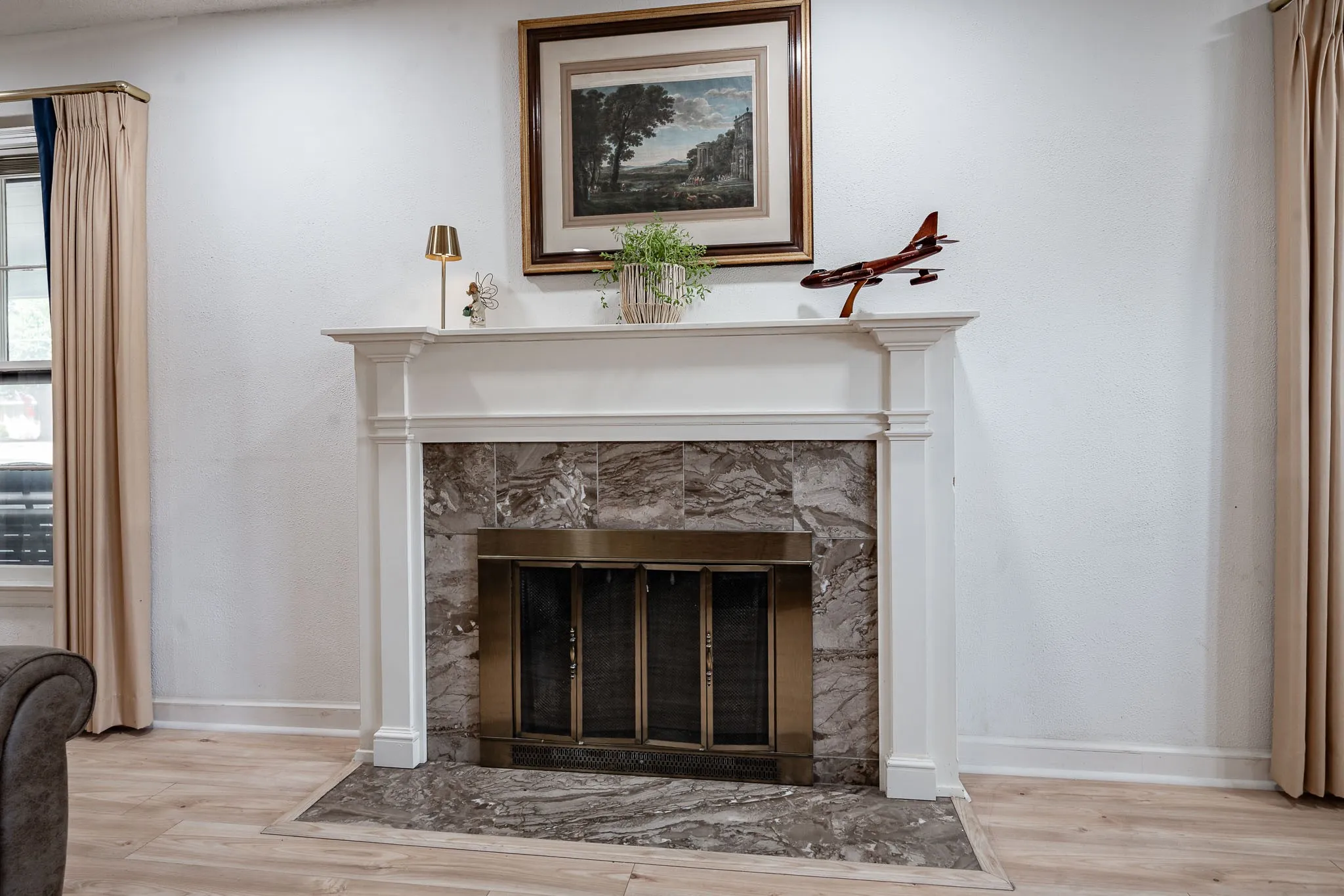 Single Family Residence For Sale in Shackelford County , 457 Breckenridge Street, Albany, Texas 76430, 3 Bedroom, 2 Bathroom, 2 Garage spaces, 1,936 Sqft, built in 1948, mls#21398948, Real Estate Agent in Albany, Homes For Sale in Shackelford county, Homes For Sale in Albany, Realtor in Albany Texas, Real Estate Brokerage Independent Realty Texas, Luminita Cordes Realtor