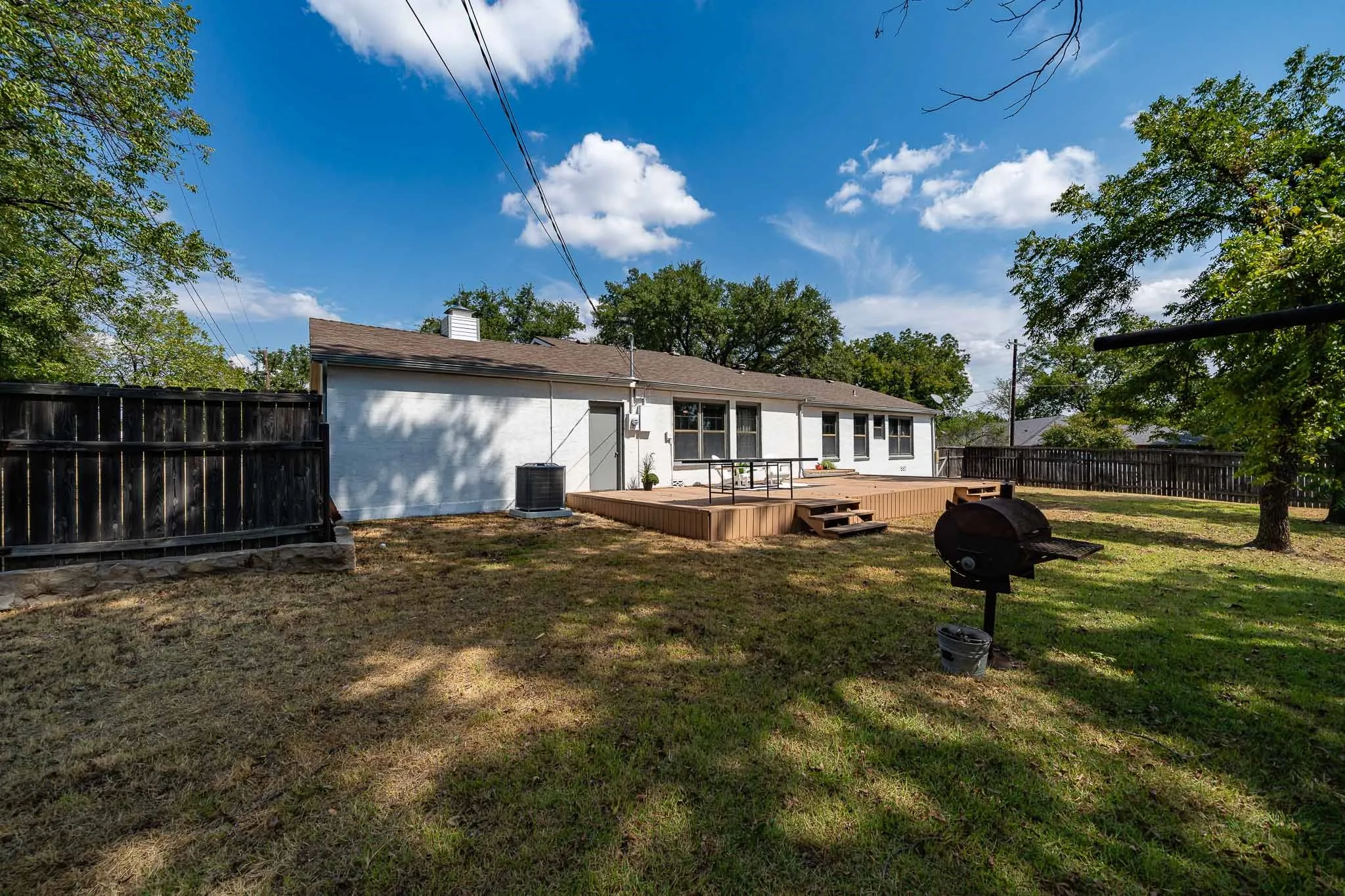 Single Family Residence For Sale in Shackelford County , 457 Breckenridge Street, Albany, Texas 76430, 3 Bedroom, 2 Bathroom, 2 Garage spaces, 1,936 Sqft, built in 1948, mls#21398948, Real Estate Agent in Albany, Homes For Sale in Shackelford county, Homes For Sale in Albany, Realtor in Albany Texas, Real Estate Brokerage Independent Realty Texas, Luminita Cordes Realtor