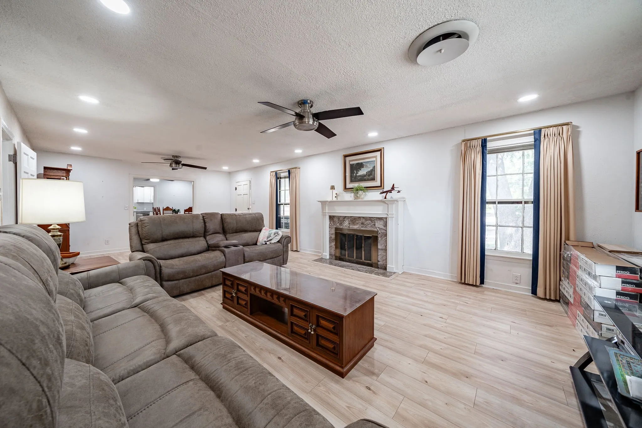 Single Family Residence For Sale in Shackelford County , 457 Breckenridge Street, Albany, Texas 76430, 3 Bedroom, 2 Bathroom, 2 Garage spaces, 1,936 Sqft, built in 1948, mls#21398948, Real Estate Agent in Albany, Homes For Sale in Shackelford county, Homes For Sale in Albany, Realtor in Albany Texas, Real Estate Brokerage Independent Realty Texas, Luminita Cordes Realtor