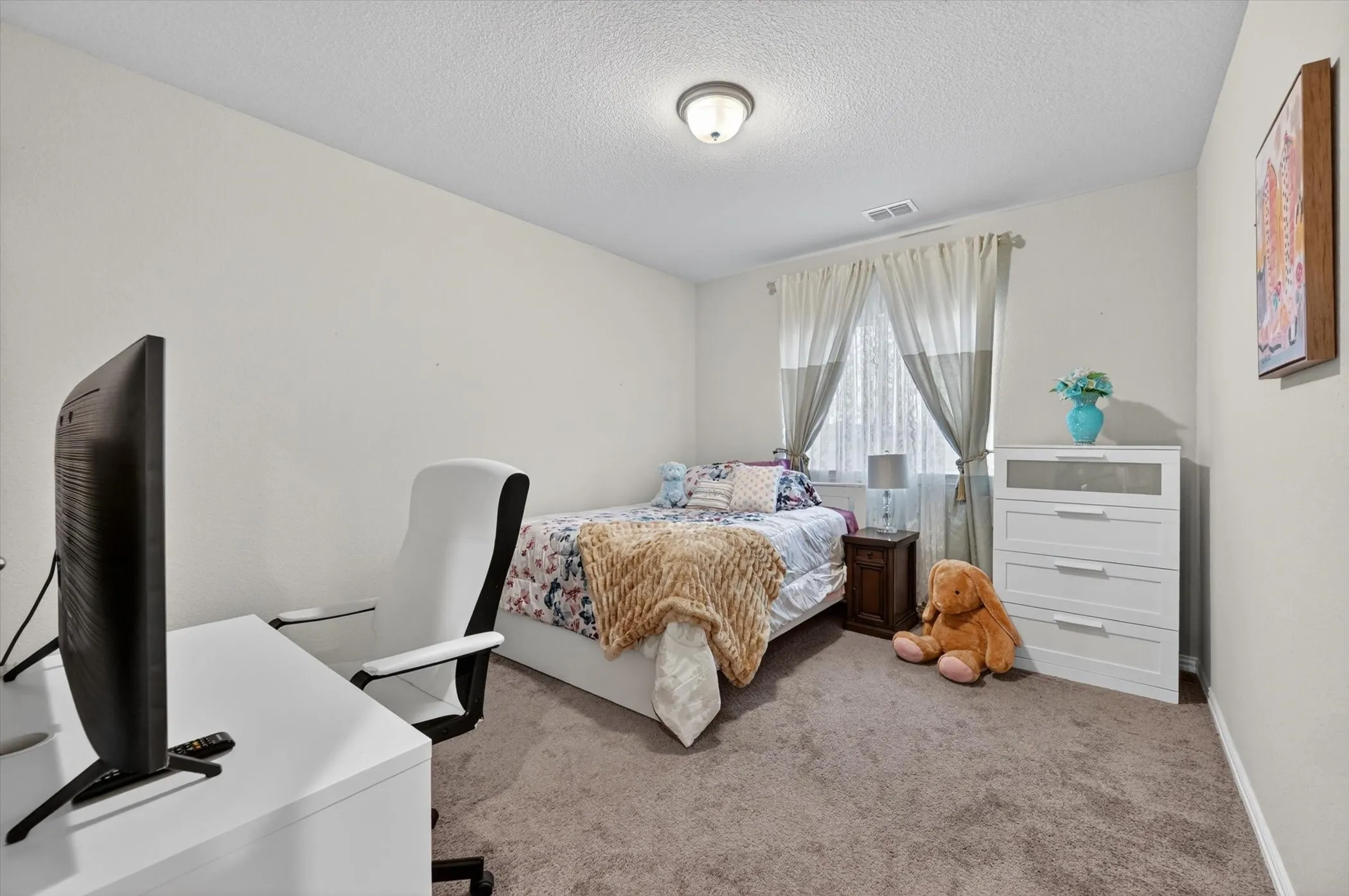 Single Family Residence For Sale in Tarrant County , 2814 Grand Lookout Lane, Arlington, Texas 76001, 4 Bedroom, 3 Bathroom, 2 Garage spaces, 2,504 Sqft, built in 2021, mls#21397623, Real Estate Agent in Arlington, Homes For Sale in Tarrant county, Homes For Sale in Arlington, Realtor in Arlington Texas, Real Estate Brokerage Independent Realty Texas, Luminita Cordes Realtor