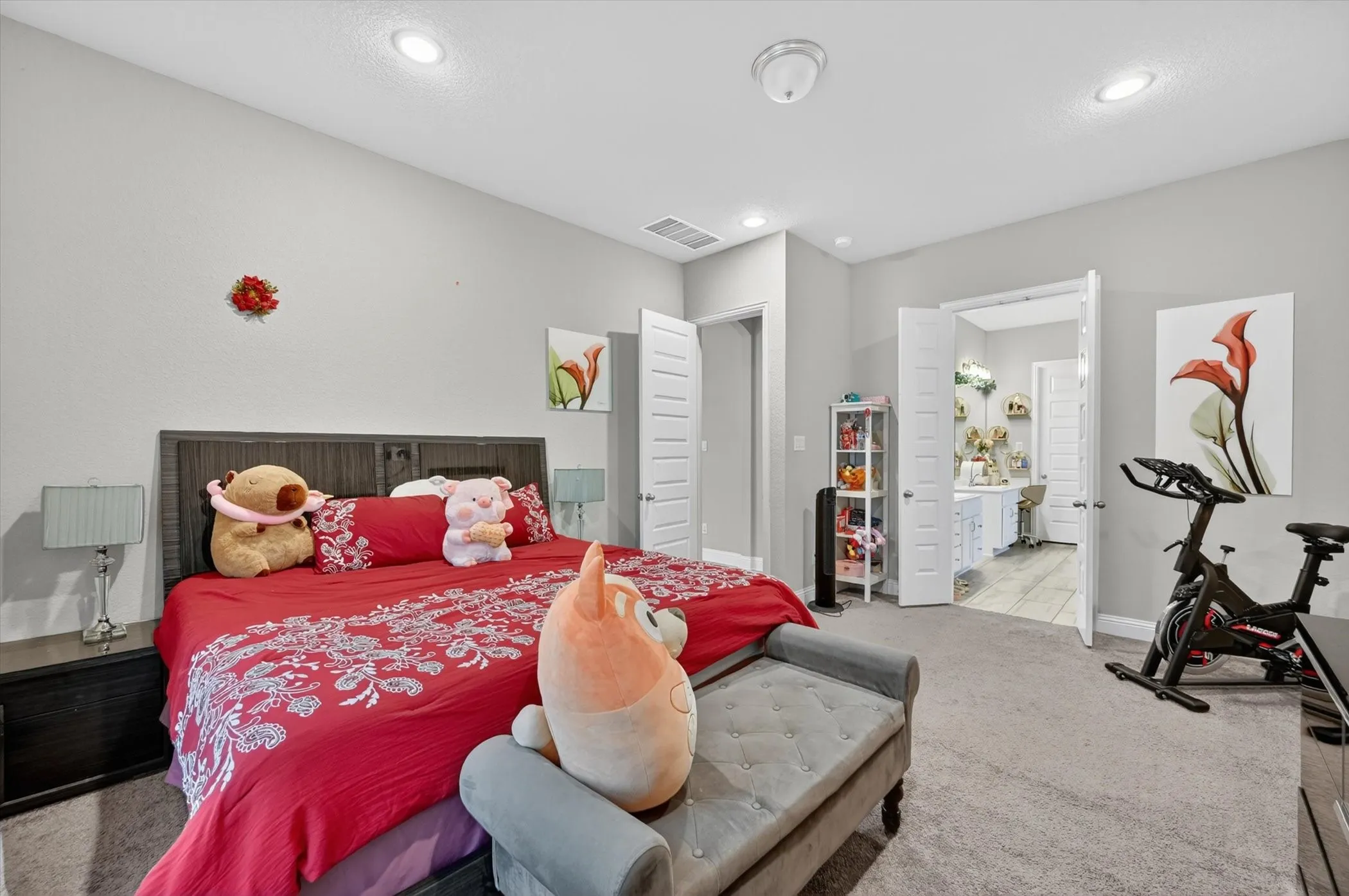 Single Family Residence For Sale in Tarrant County , 2814 Grand Lookout Lane, Arlington, Texas 76001, 4 Bedroom, 3 Bathroom, 2 Garage spaces, 2,504 Sqft, built in 2021, mls#21397623, Real Estate Agent in Arlington, Homes For Sale in Tarrant county, Homes For Sale in Arlington, Realtor in Arlington Texas, Real Estate Brokerage Independent Realty Texas, Luminita Cordes Realtor