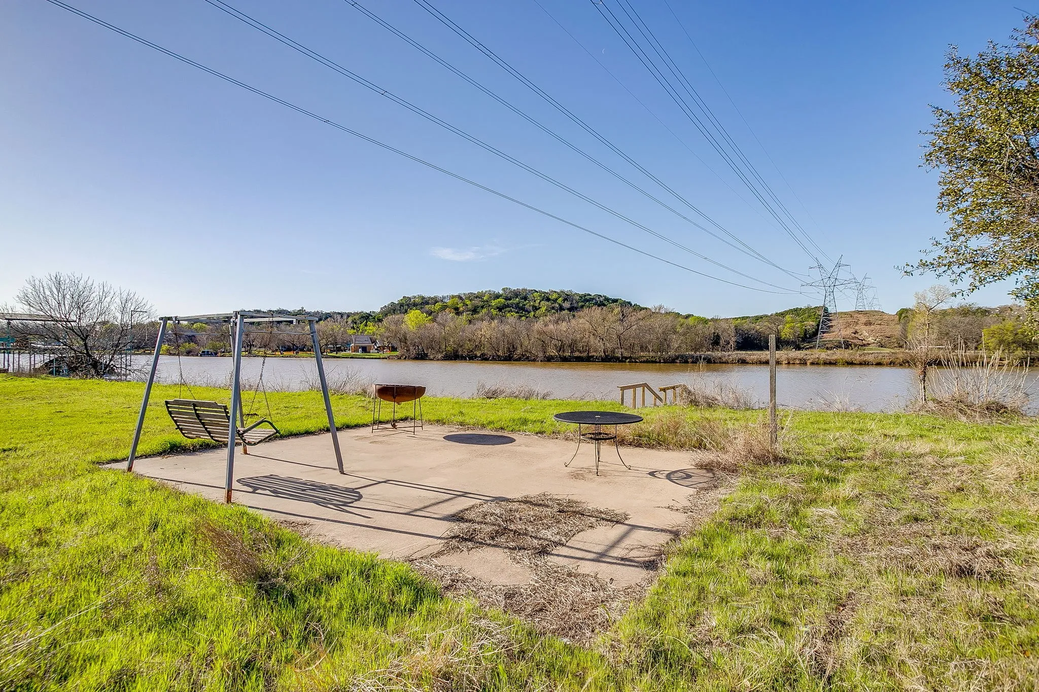 Unimproved Land For Sale in Parker County , 175 Tin Top Estates Road, Weatherford, Texas 76087, 0, 0, Garage spaces, 0 Sqft, built in 0, mls#21399304, Real Estate Agent in Weatherford, Homes For Sale in Parker county, Homes For Sale in Weatherford, Realtor in Weatherford Texas, Real Estate Brokerage Independent Realty Texas, Luminita Cordes Realtor
