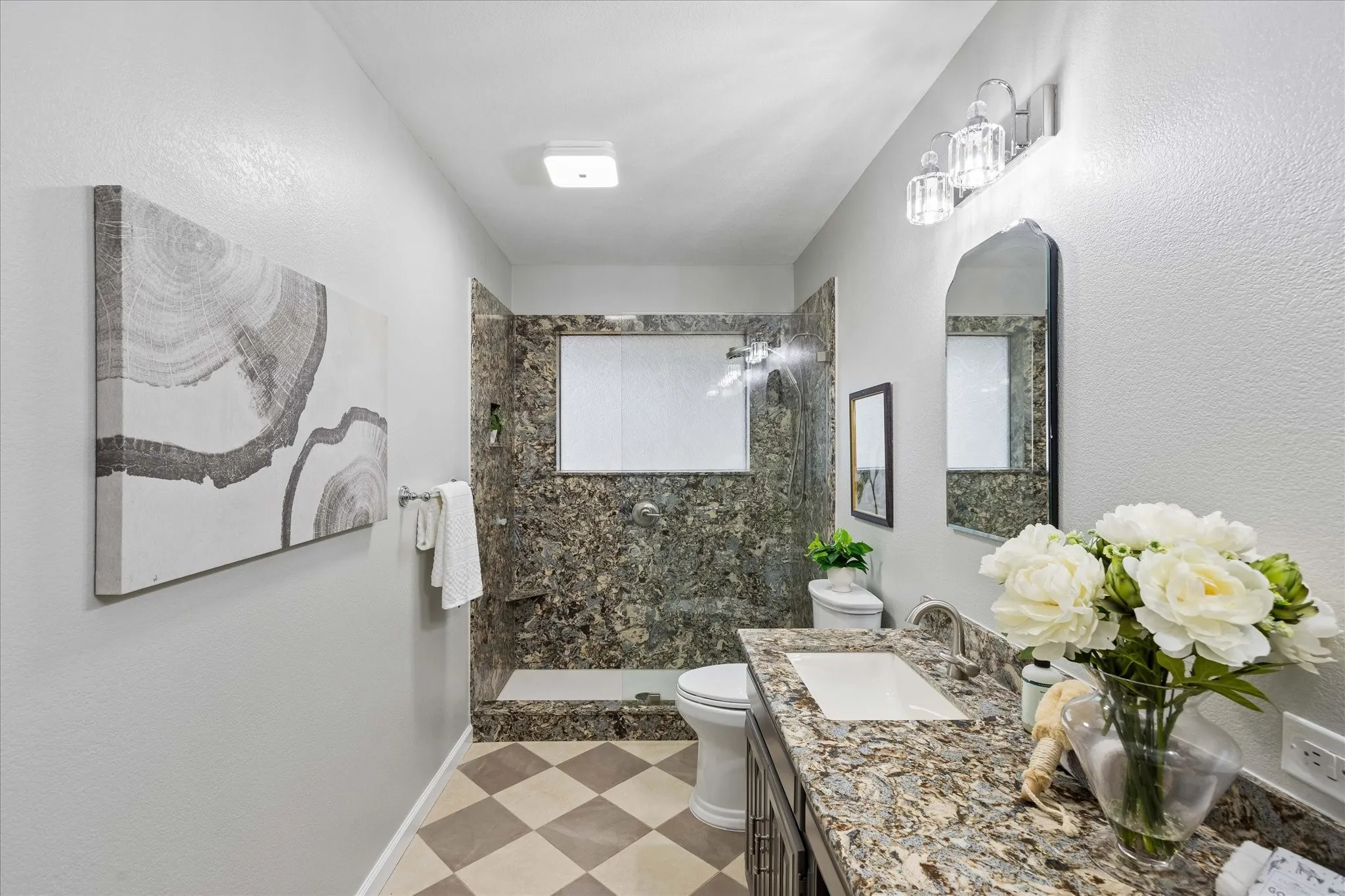 Updated primary bath ensuite