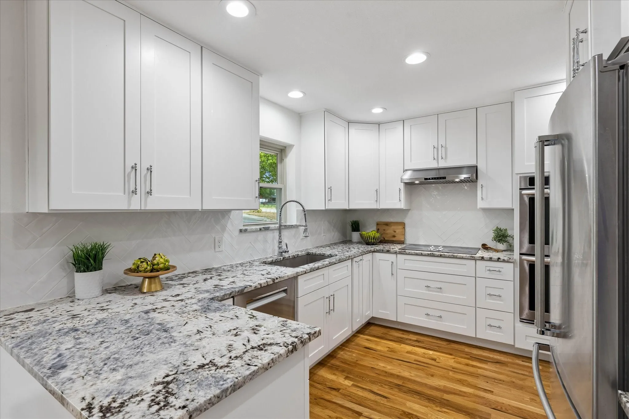 Single Family Residence For Sale in Collin County , 1694 Betts Lane, Prosper, Texas 75078, 3 Bedroom, 2 Bathroom, 2 Garage spaces, 2,298 Sqft, built in 1986, mls#21396909, Real Estate Agent in Prosper, Homes For Sale in Collin county, Homes For Sale in Prosper, Realtor in Prosper Texas, Real Estate Brokerage Independent Realty Texas, Luminita Cordes Realtor