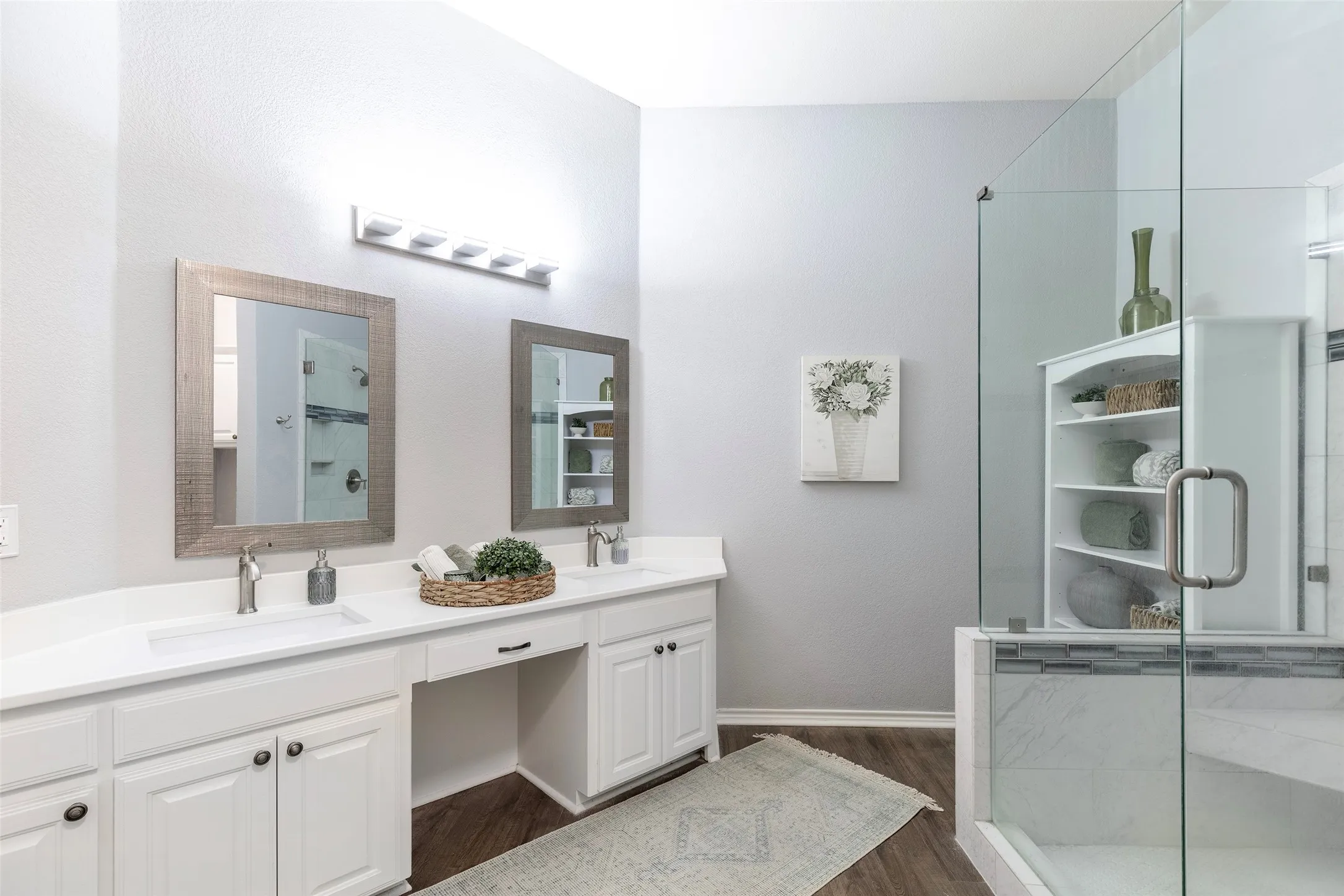 Single Family Residence For Sale in Denton County , 1829 Melton Drive, Carrollton, Texas 75010, 3 Bedroom, 2 Bathroom, 2 Garage spaces, 1,850 Sqft, built in 2001, mls#21397587, Real Estate Agent in Carrollton, Homes For Sale in Denton county, Homes For Sale in Carrollton, Realtor in Carrollton Texas, Real Estate Brokerage Independent Realty Texas, Luminita Cordes Realtor