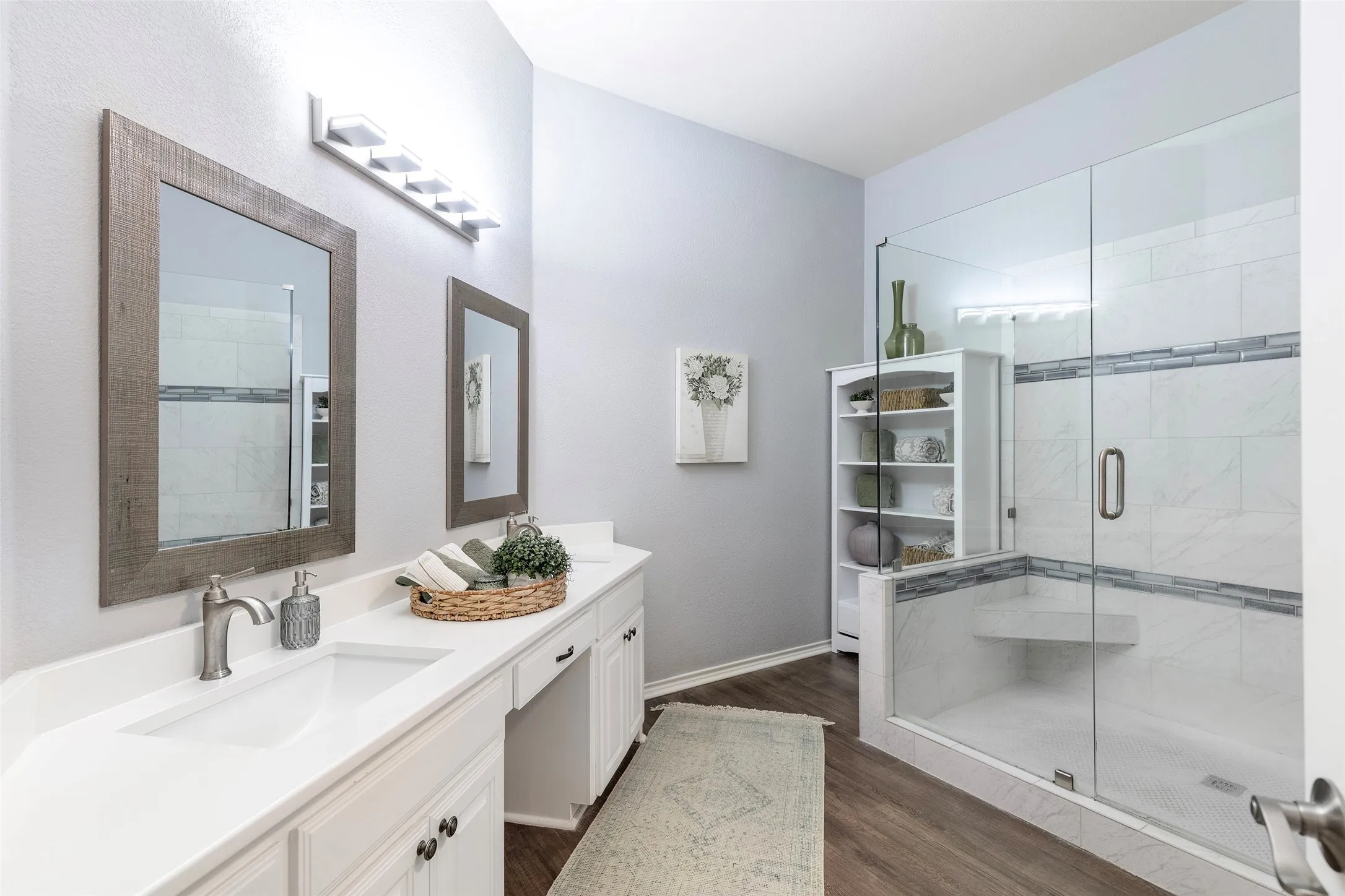 Single Family Residence For Sale in Denton County , 1829 Melton Drive, Carrollton, Texas 75010, 3 Bedroom, 2 Bathroom, 2 Garage spaces, 1,850 Sqft, built in 2001, mls#21397587, Real Estate Agent in Carrollton, Homes For Sale in Denton county, Homes For Sale in Carrollton, Realtor in Carrollton Texas, Real Estate Brokerage Independent Realty Texas, Luminita Cordes Realtor