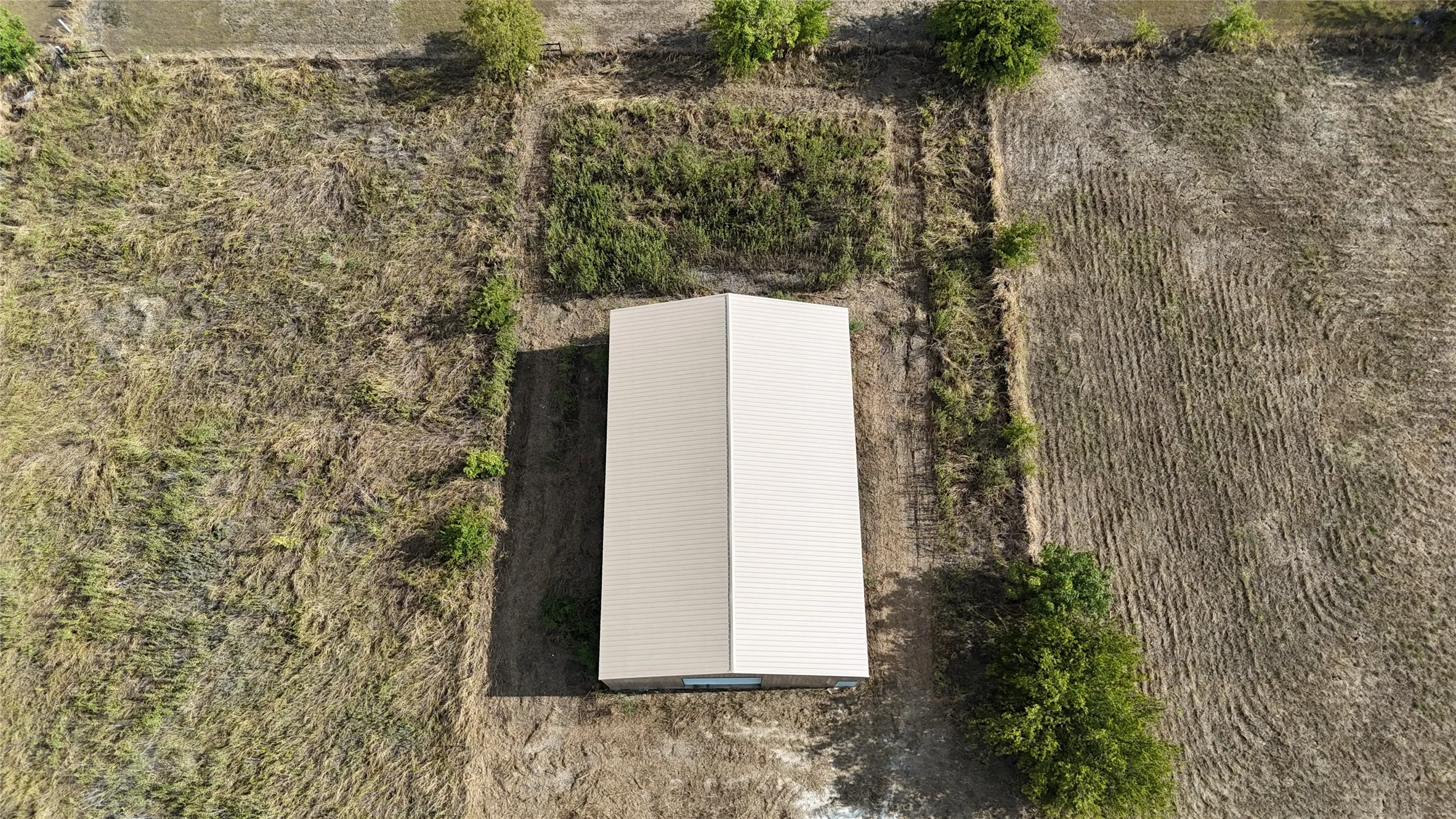 Improved Land For Sale in Johnson County , 8928 Johns Road, Alvarado, Texas 76009, 0, 0, Garage spaces, 0 Sqft, built in 1993, mls#21399308, Real Estate Agent in Alvarado, Homes For Sale in Johnson county, Homes For Sale in Alvarado, Realtor in Alvarado Texas, Real Estate Brokerage Independent Realty Texas, Luminita Cordes Realtor