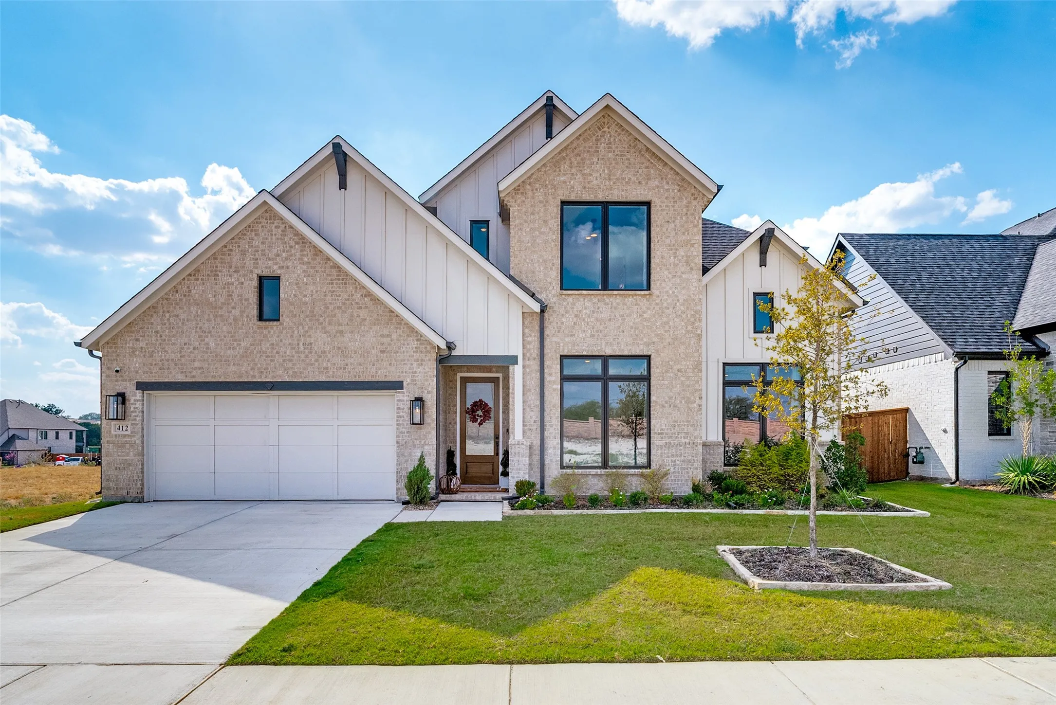 Single Family Residence For Sale in Parker County , 412 Fire Blade Drive, Aledo, Texas 76008, 4 Bedroom, 4 Bathroom, 2 Garage spaces, 3,713 Sqft, built in 2024, mls#21398861, Real Estate Agent in Aledo, Homes For Sale in Parker county, Homes For Sale in Aledo, Realtor in Aledo Texas, Real Estate Brokerage Independent Realty Texas, Luminita Cordes Realtor