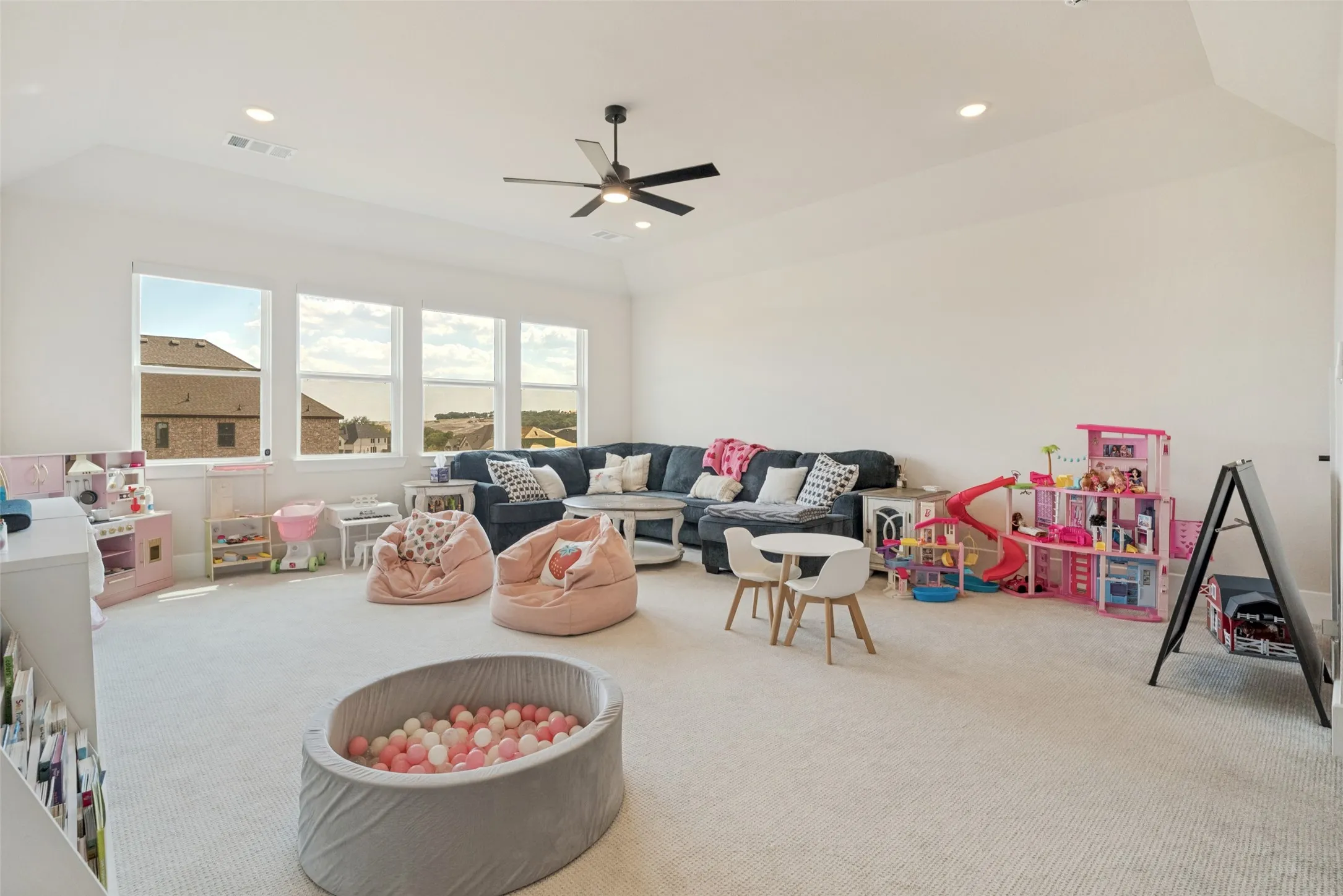 Single Family Residence For Sale in Parker County , 412 Fire Blade Drive, Aledo, Texas 76008, 4 Bedroom, 4 Bathroom, 2 Garage spaces, 3,713 Sqft, built in 2024, mls#21398861, Real Estate Agent in Aledo, Homes For Sale in Parker county, Homes For Sale in Aledo, Realtor in Aledo Texas, Real Estate Brokerage Independent Realty Texas, Luminita Cordes Realtor