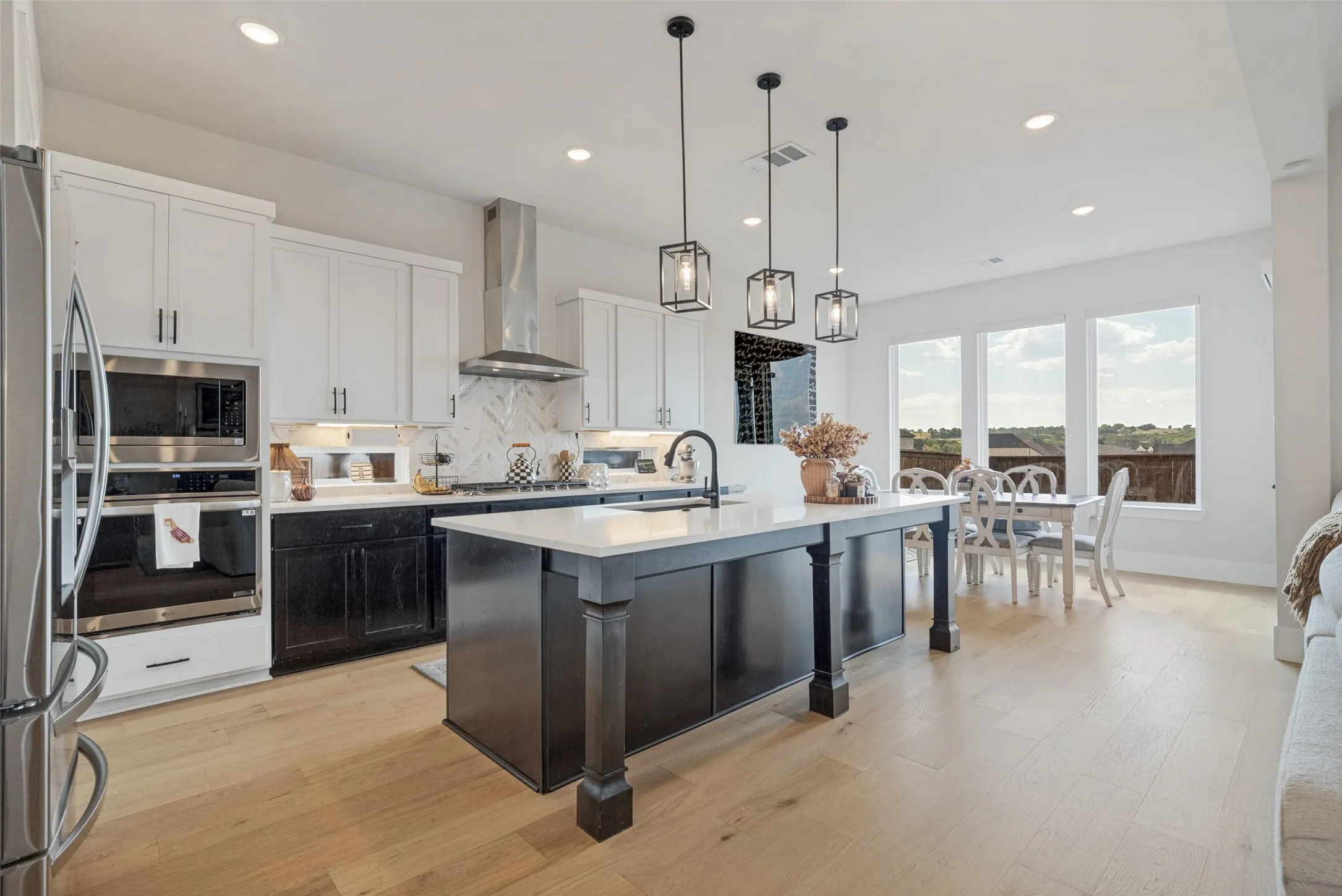 Single Family Residence For Sale in Parker County , 412 Fire Blade Drive, Aledo, Texas 76008, 4 Bedroom, 4 Bathroom, 2 Garage spaces, 3,713 Sqft, built in 2024, mls#21398861, Real Estate Agent in Aledo, Homes For Sale in Parker county, Homes For Sale in Aledo, Realtor in Aledo Texas, Real Estate Brokerage Independent Realty Texas, Luminita Cordes Realtor