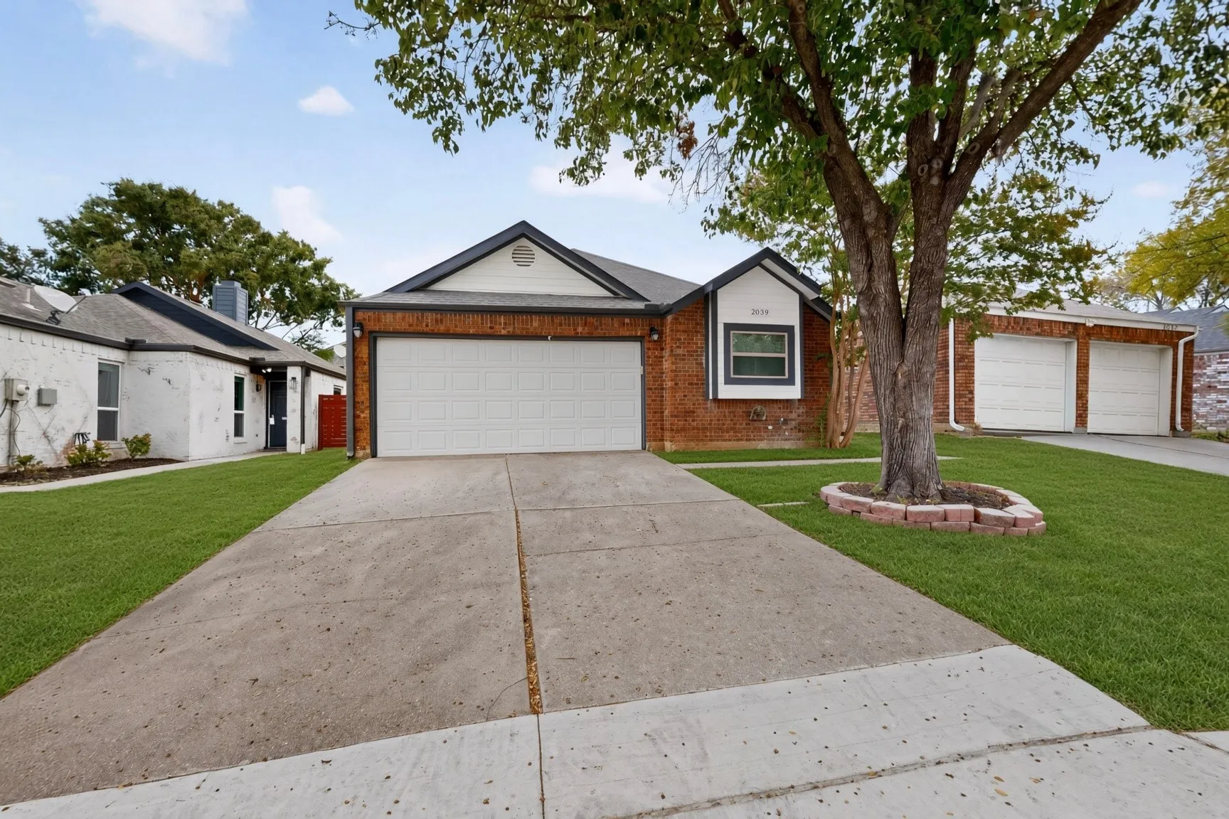 Single Family Residence For Rent in Denton County , 2039 Mallard Drive, Lewisville, Texas 75077, 3 Bedroom, 2 Bathroom, 2 Garage spaces, 1,278 Sqft, built in 1987, mls#21393842, Real Estate Agent in Lewisville, Homes For Rent in Denton county, Homes For Rent in Lewisville, Realtor in Lewisville Texas, Real Estate Brokerage Independent Realty Texas, Luminita Cordes Realtor
