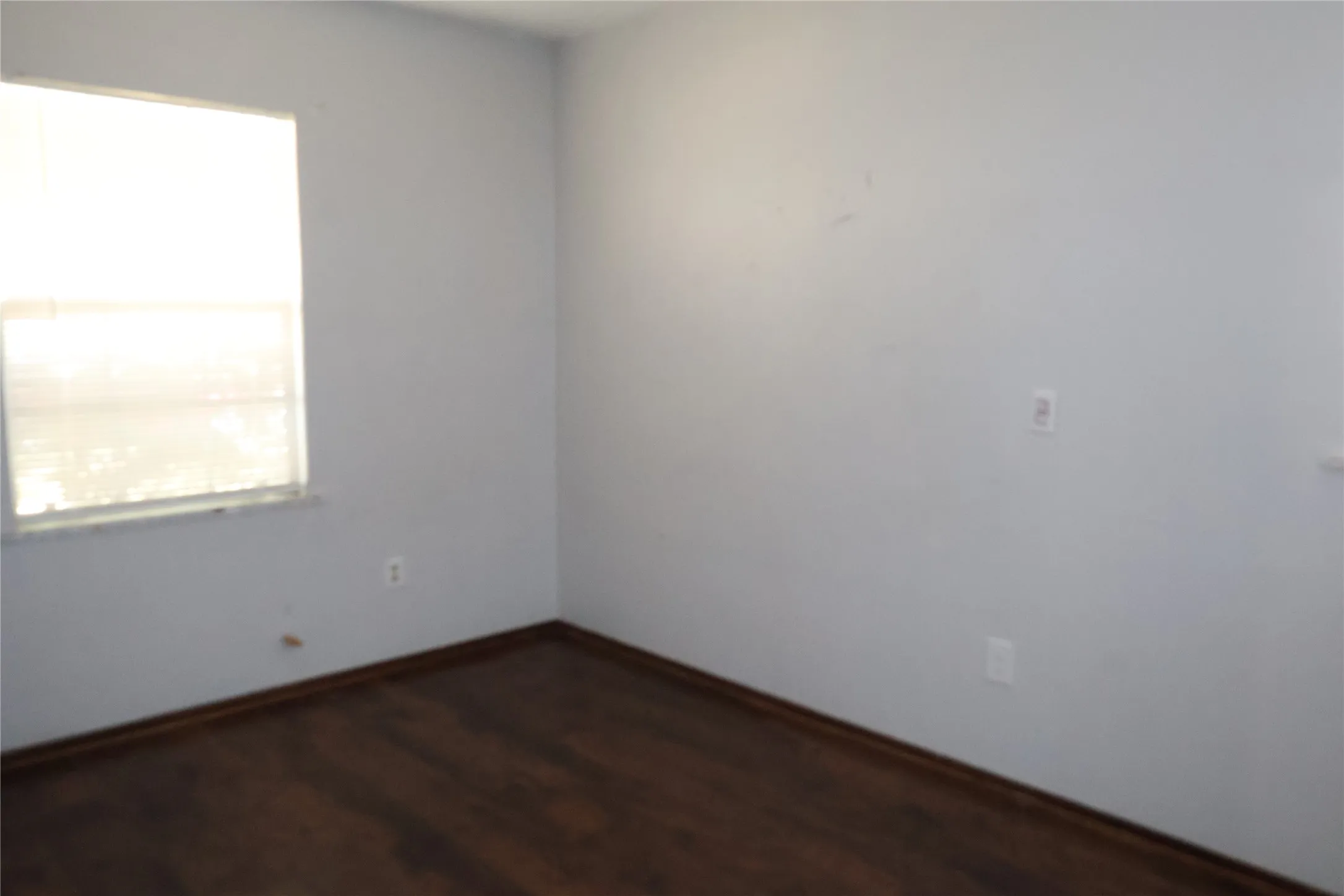 Single Family Residence For Rent in Dallas County , 4809 Frontier Road, Garland, Texas 75043, 4 Bedroom, 2 Bathroom, 1 Garage spaces, 1,257 Sqft, built in 1971, mls#21396378, Real Estate Agent in Garland, Homes For Rent in Dallas county, Homes For Rent in Garland, Realtor in Garland Texas, Real Estate Brokerage Independent Realty Texas, Luminita Cordes Realtor