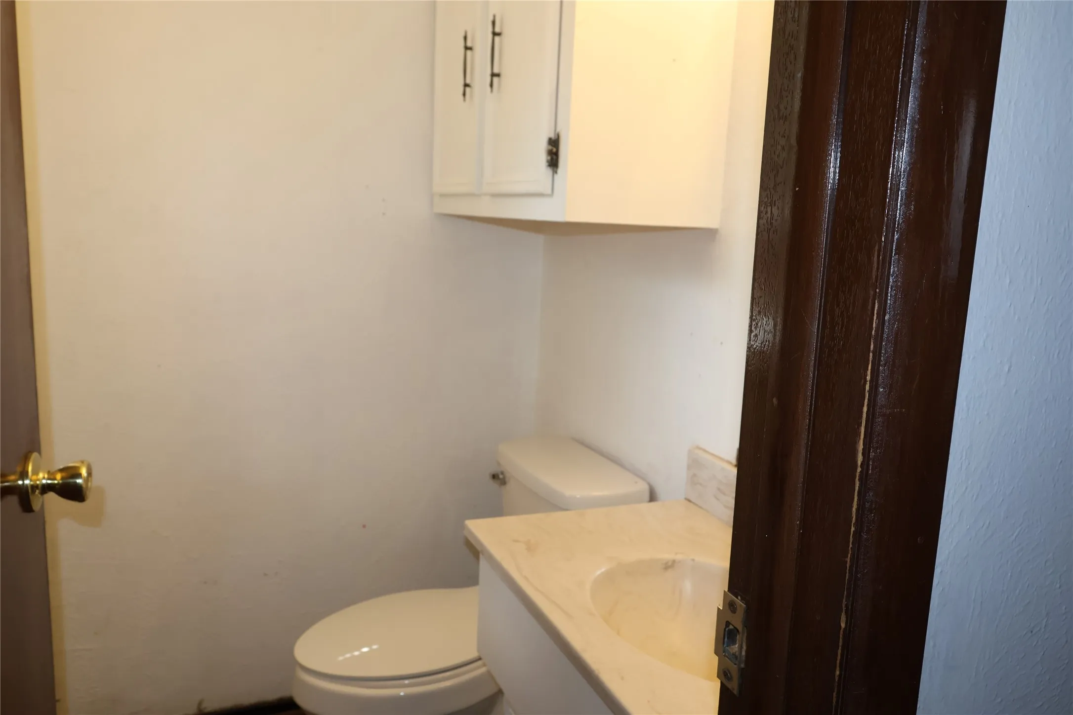 Single Family Residence For Rent in Dallas County , 4809 Frontier Road, Garland, Texas 75043, 4 Bedroom, 2 Bathroom, 1 Garage spaces, 1,257 Sqft, built in 1971, mls#21396378, Real Estate Agent in Garland, Homes For Rent in Dallas county, Homes For Rent in Garland, Realtor in Garland Texas, Real Estate Brokerage Independent Realty Texas, Luminita Cordes Realtor
